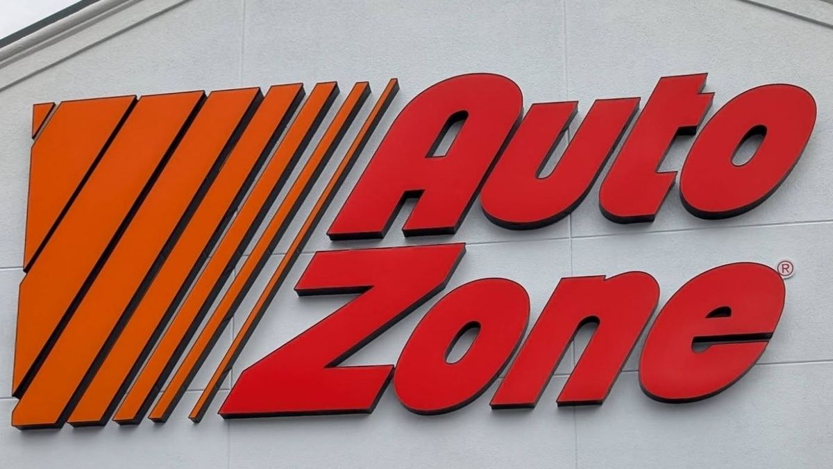 Helena AutoZone location now open