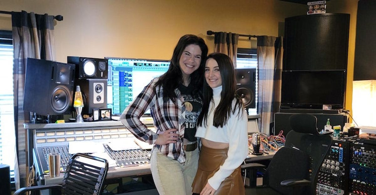 Chelsea student pursuing future career as singer-songwriter