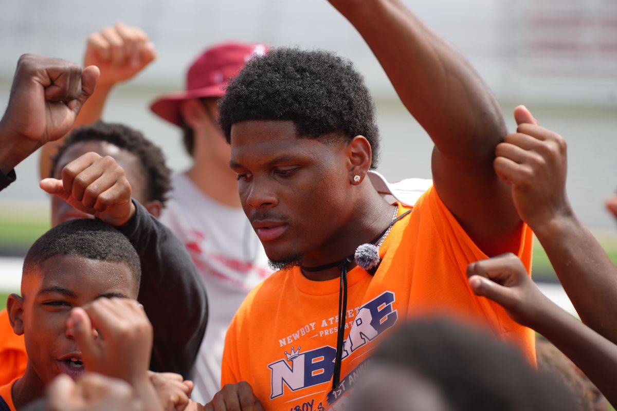 Tre’Quon, Anquon Fegans return to Thompson to host youth cam...