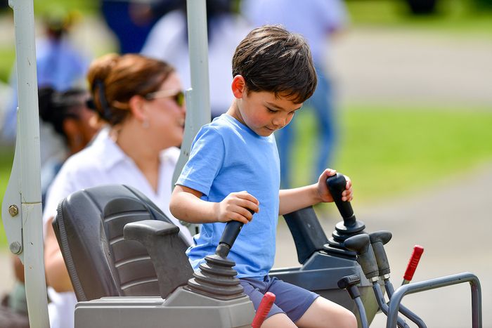 Alabaster to host fourth annual Touch-a-Truck on April 11