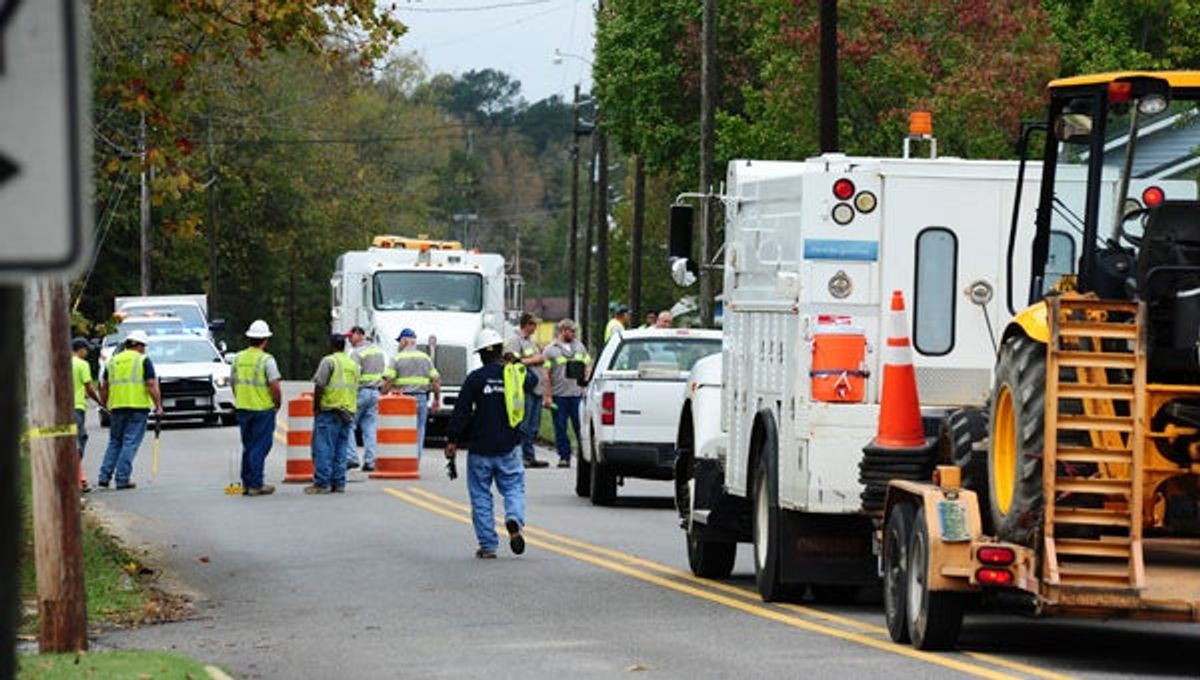 Gas leak in Columbiana leads to road closures, building evac...
