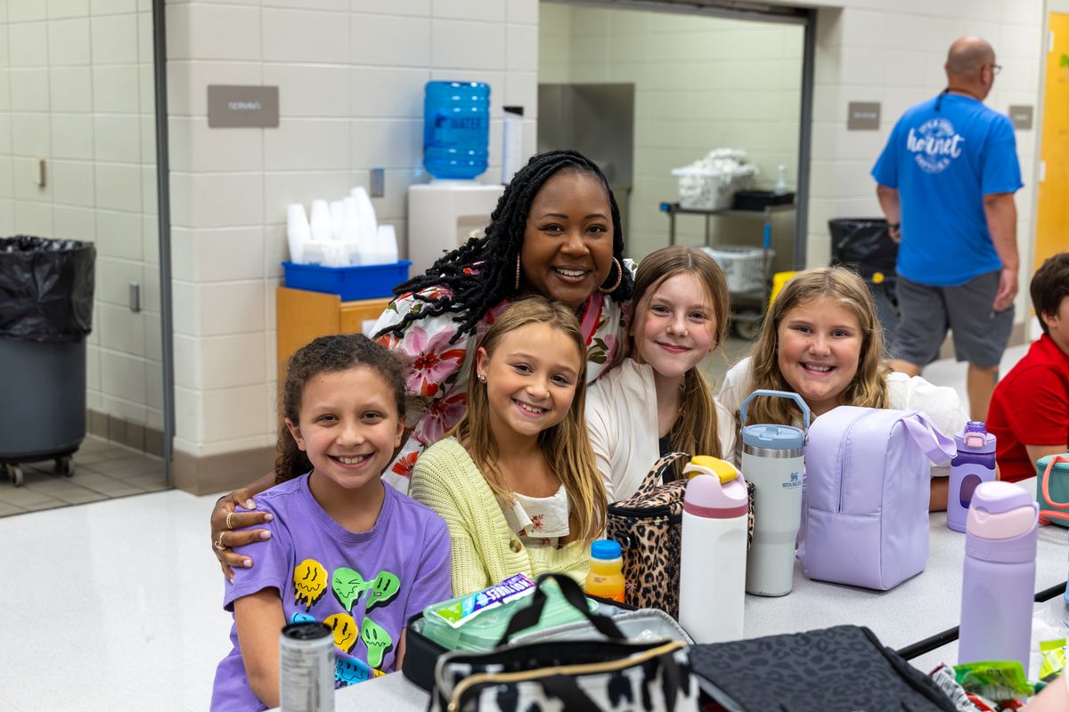 Shelby County Schools offering free breakfast to students