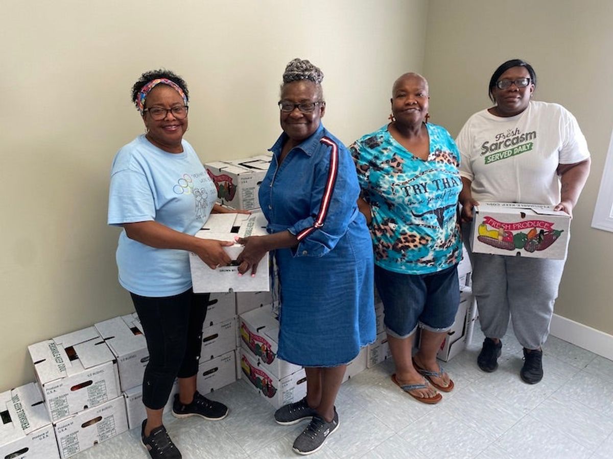 Boozer Farms, WENW feed thousands with weekly summer food dr...