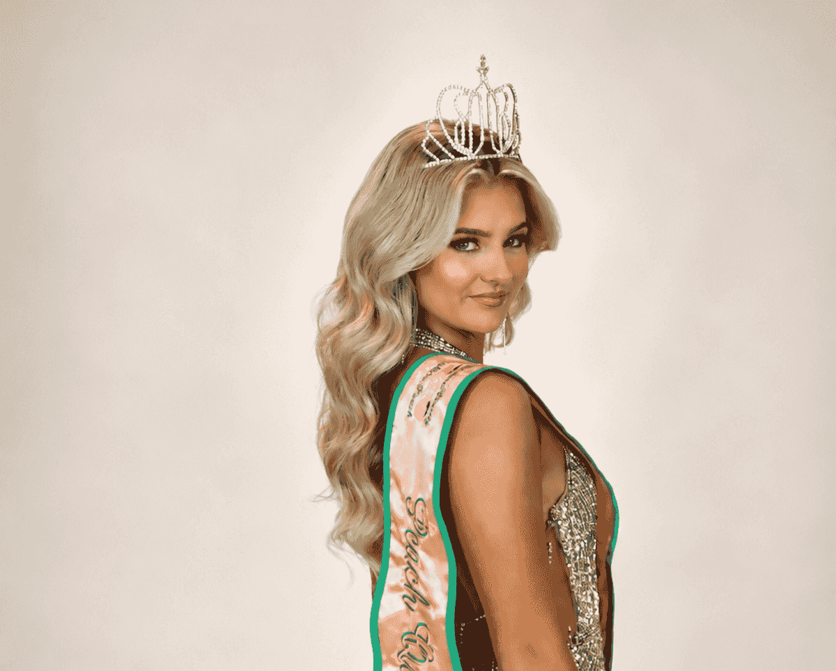 Peach Dreamin' — Payton achieves lifelong Miss Peach Queen goal