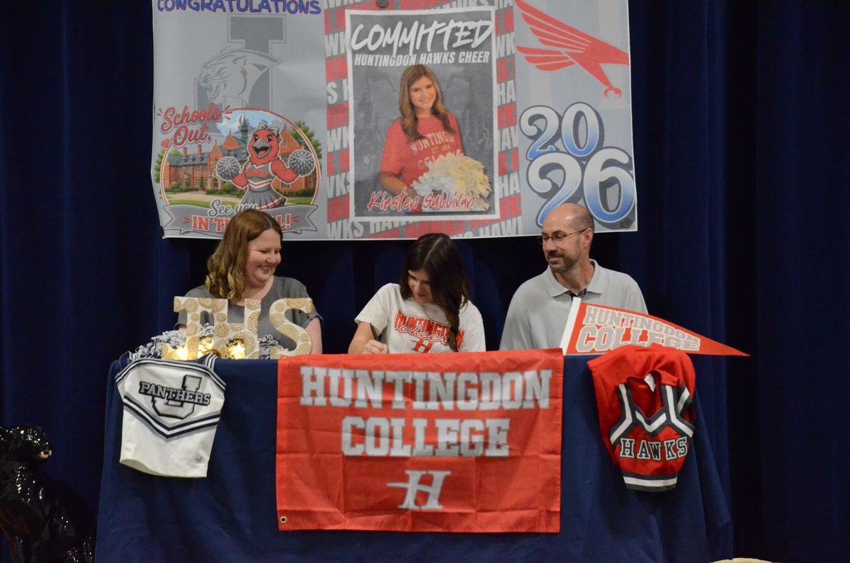 Sullivan signs to cheer at Huntington College