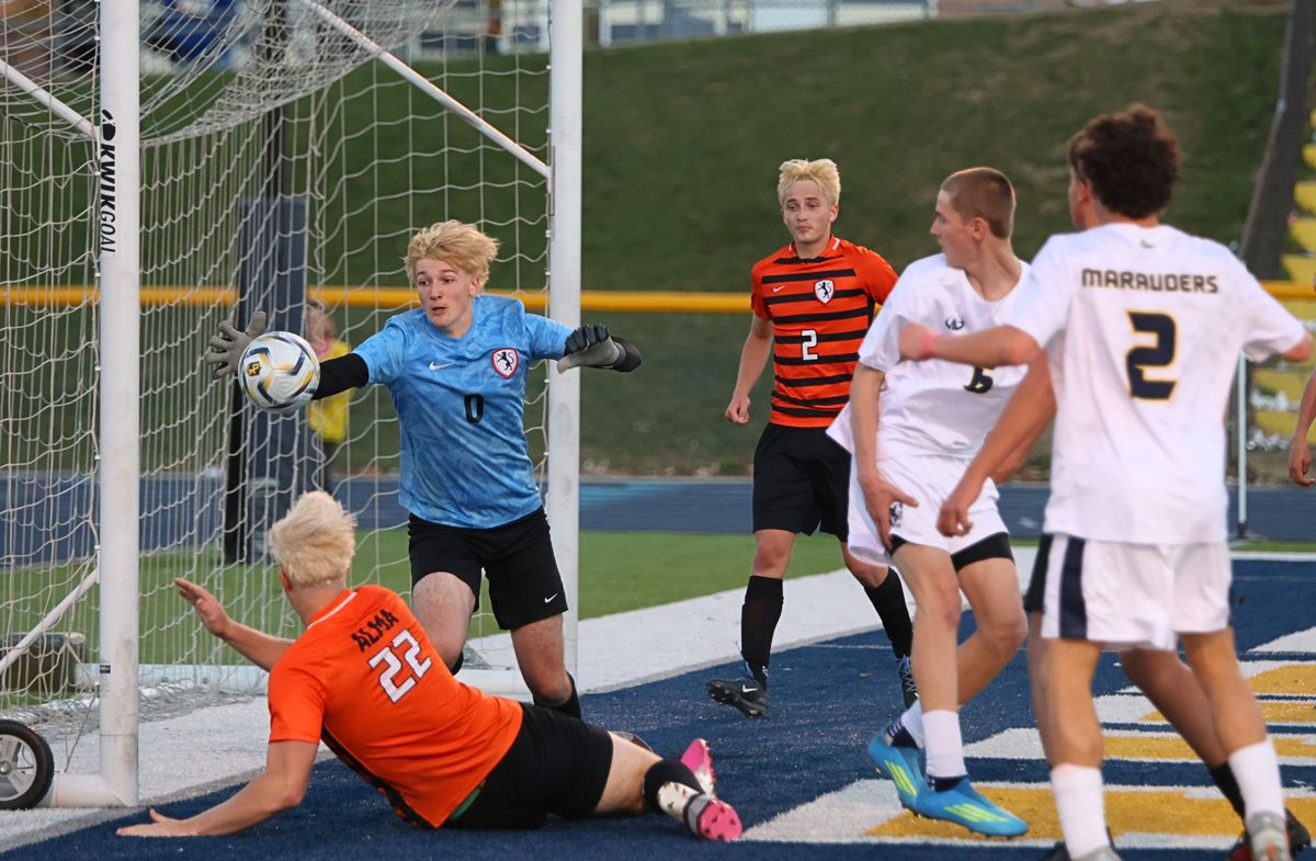 State-ranked Alma bounces O-E from state tournament