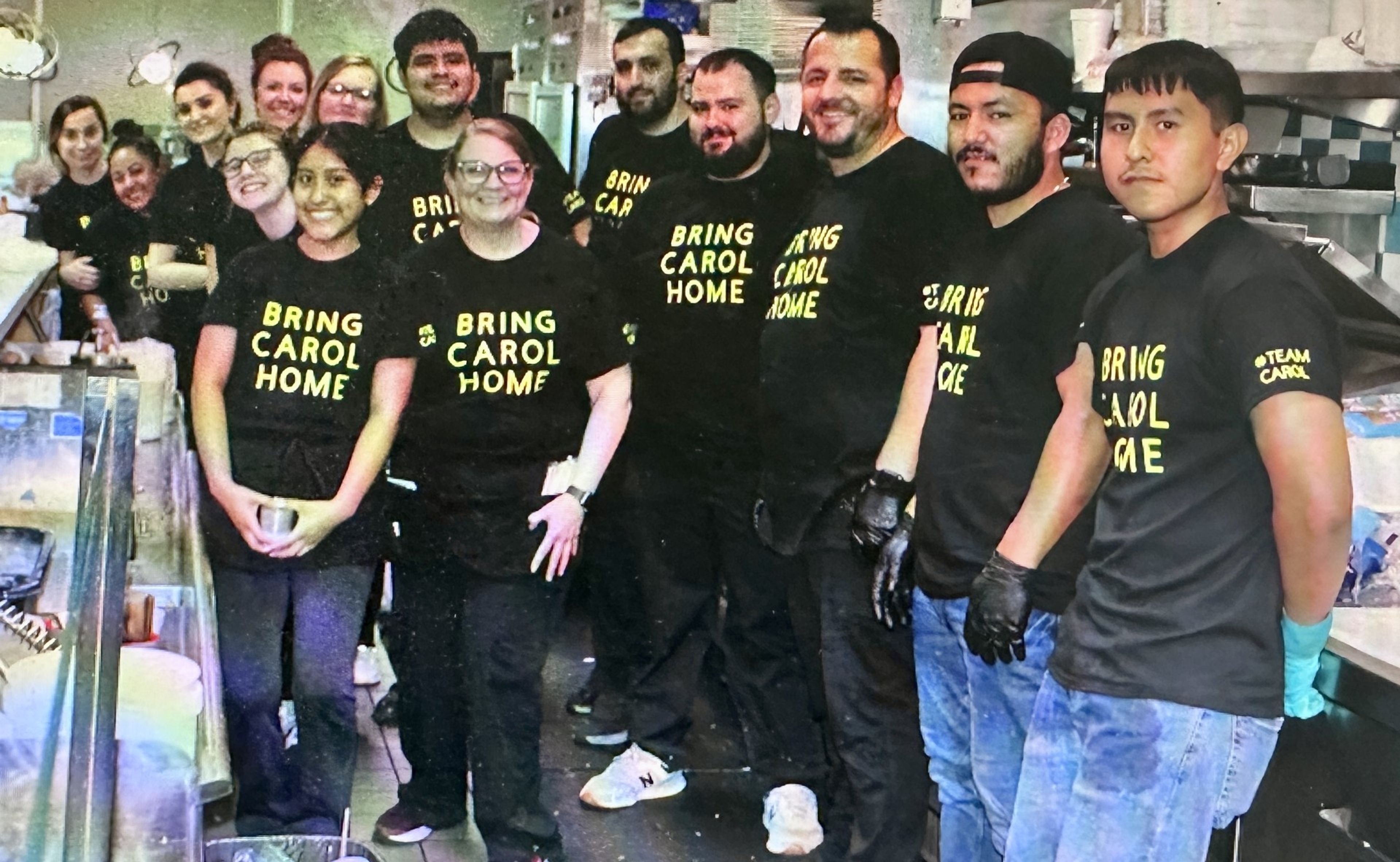 Small-town outcry grows after ICE detains mother of three, sparking hope for national spotlight - home hero image