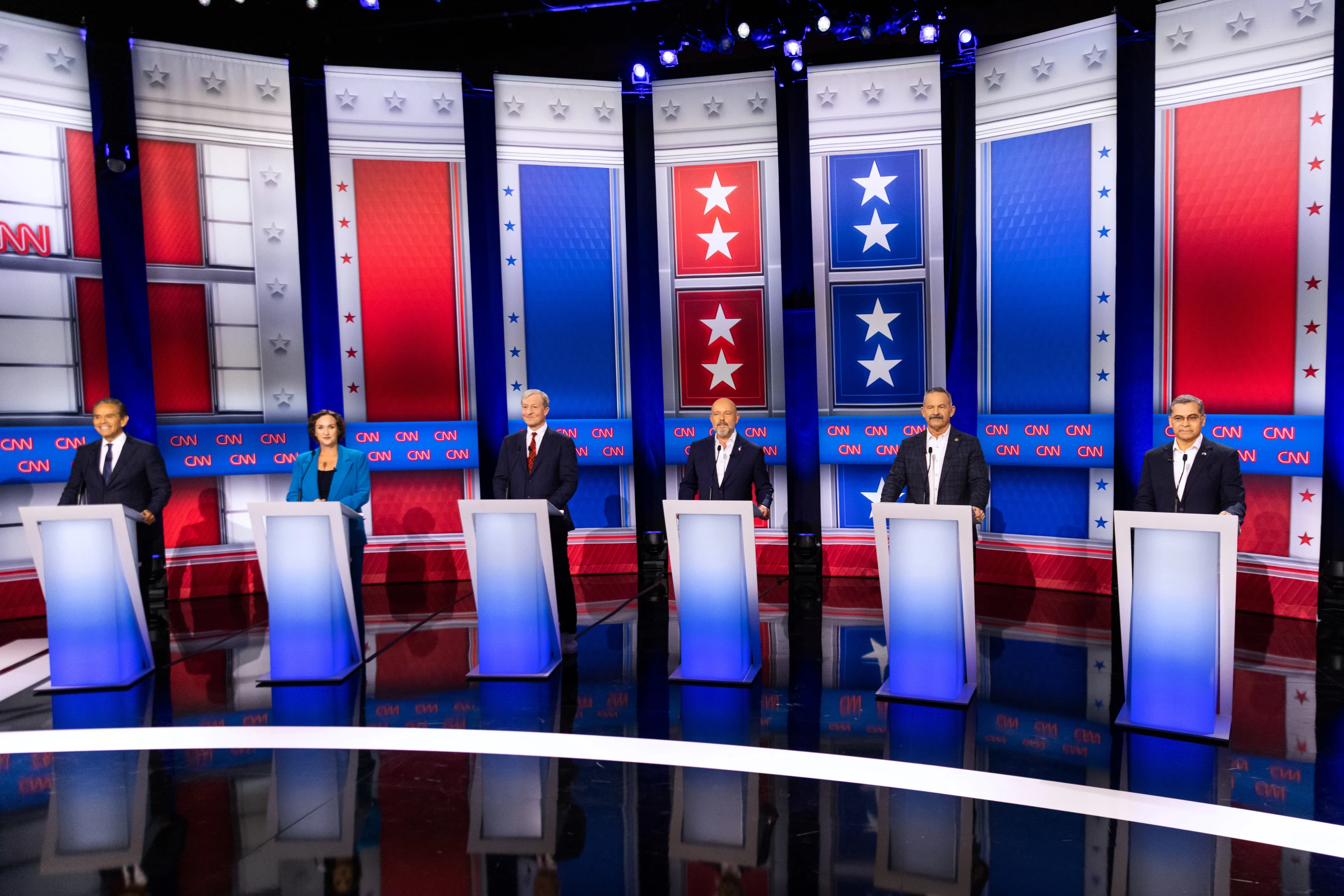 California Governor Hopefuls Clash On Healthcare, Immigration, Taxes  