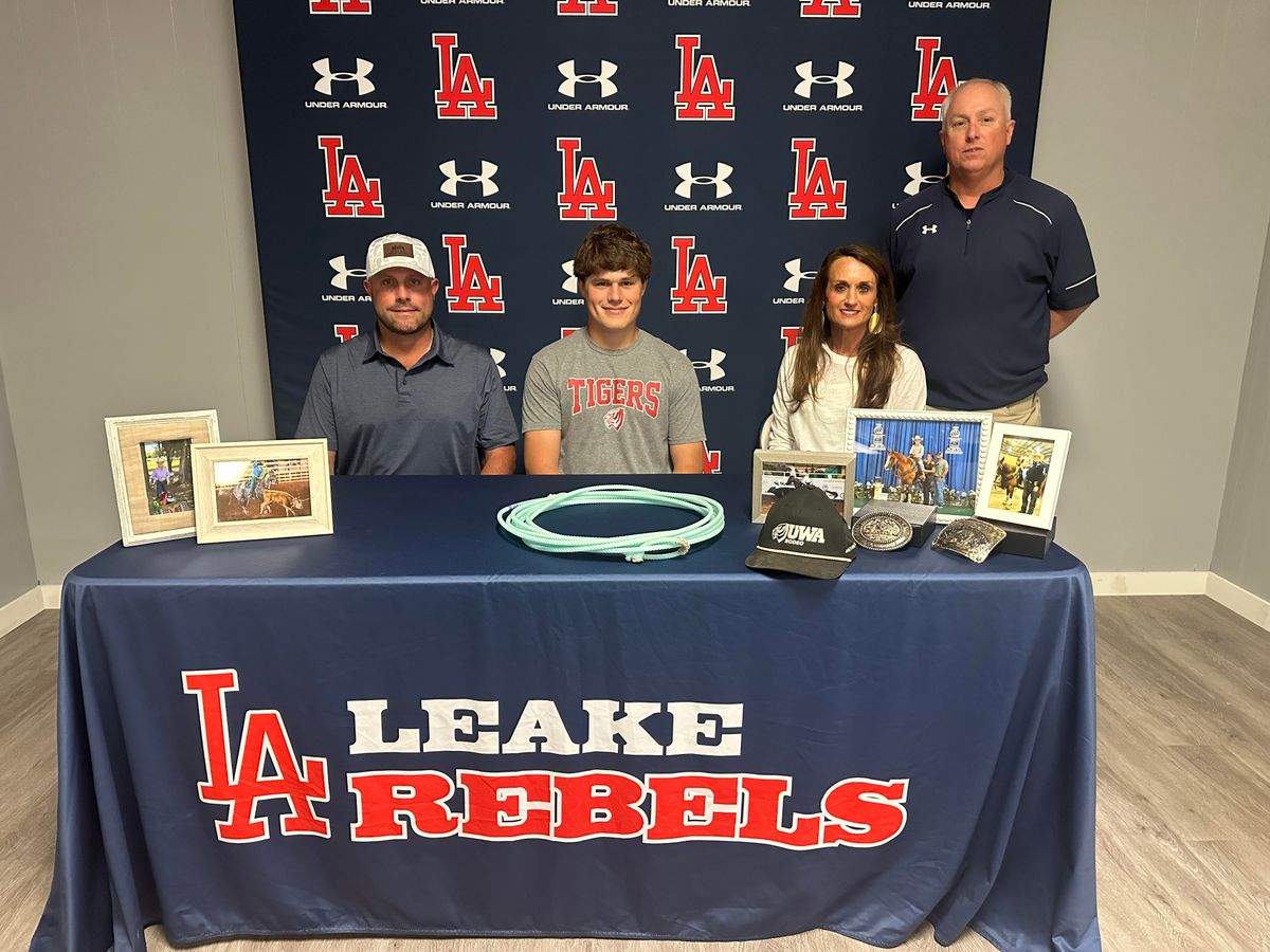 Leake Academy's Braden Welch Signs With University of West Alabama Rodeo Team