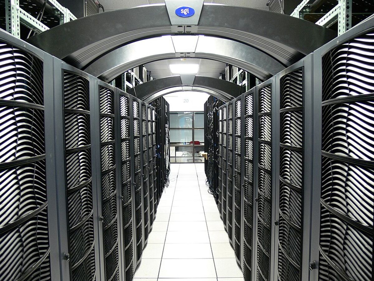 LOWRY/Data centers aren't the enemy