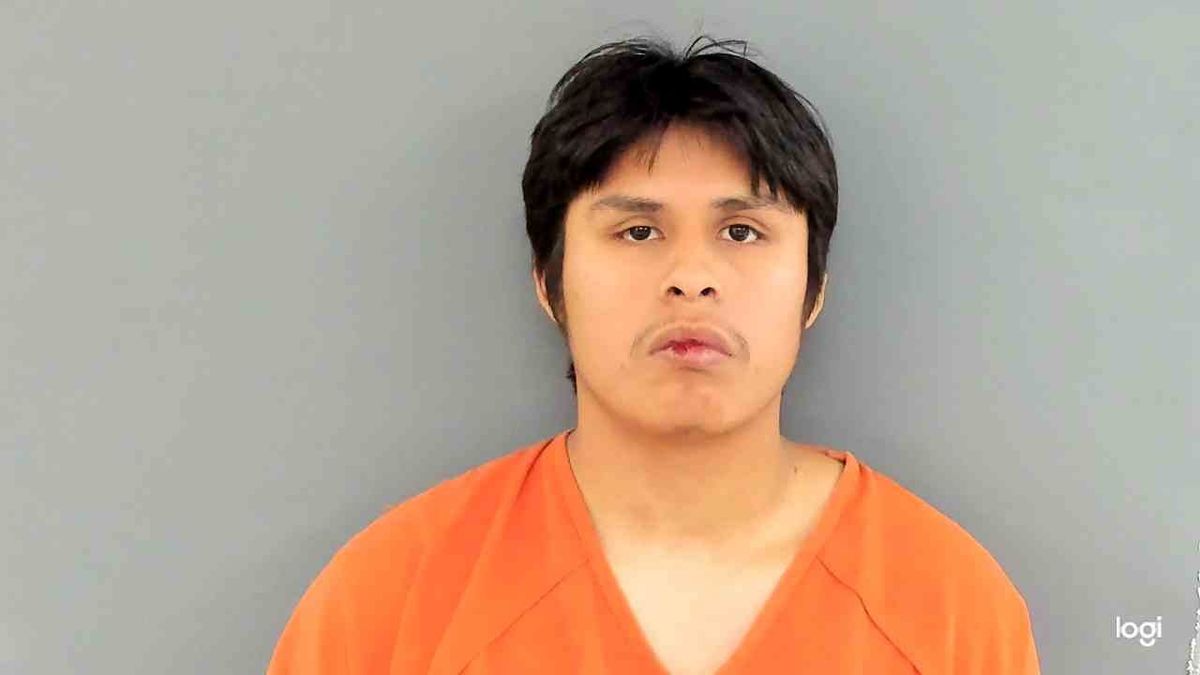 Tucker man slams SUV into DUI checkpoint
