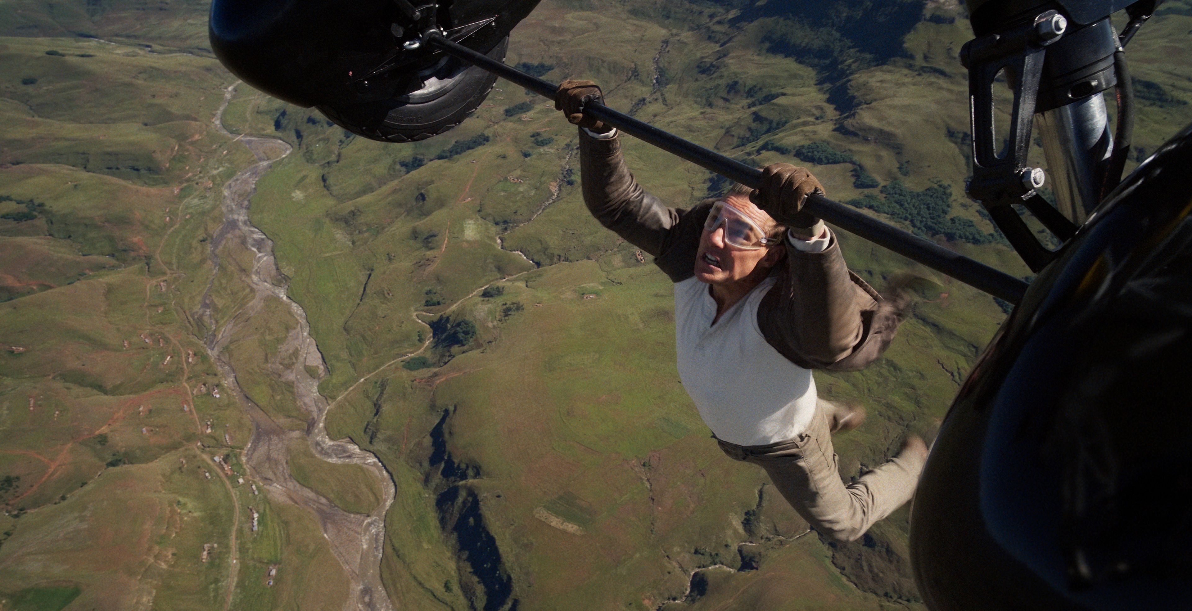 Tom Cruise goes for broke in new ‘Mission: Impossible’