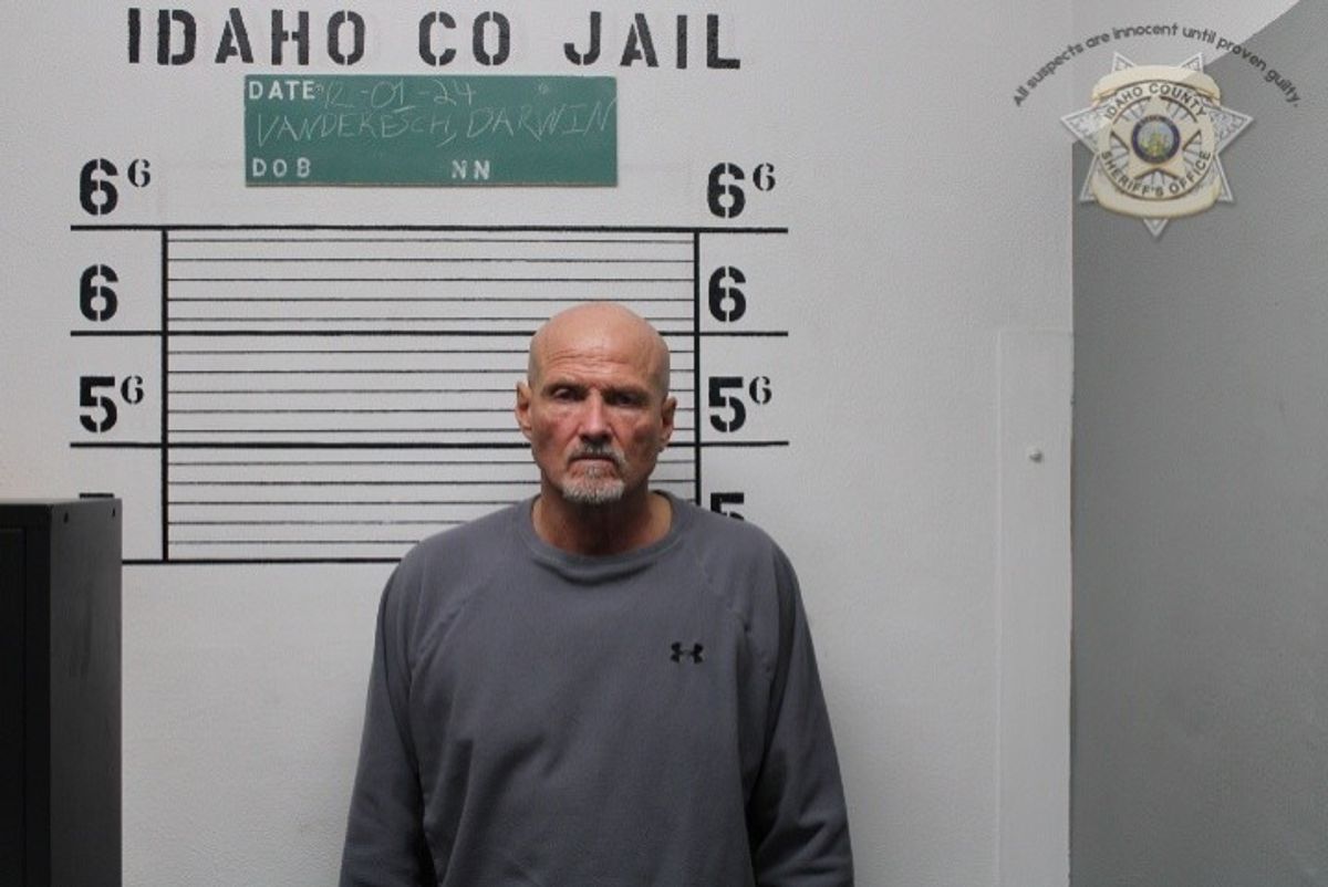 Man arrested in alleged domestic violence incident outside o...