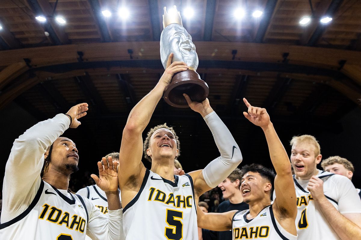 Vandal men dominate rival Idaho State to claim King Spud trophy