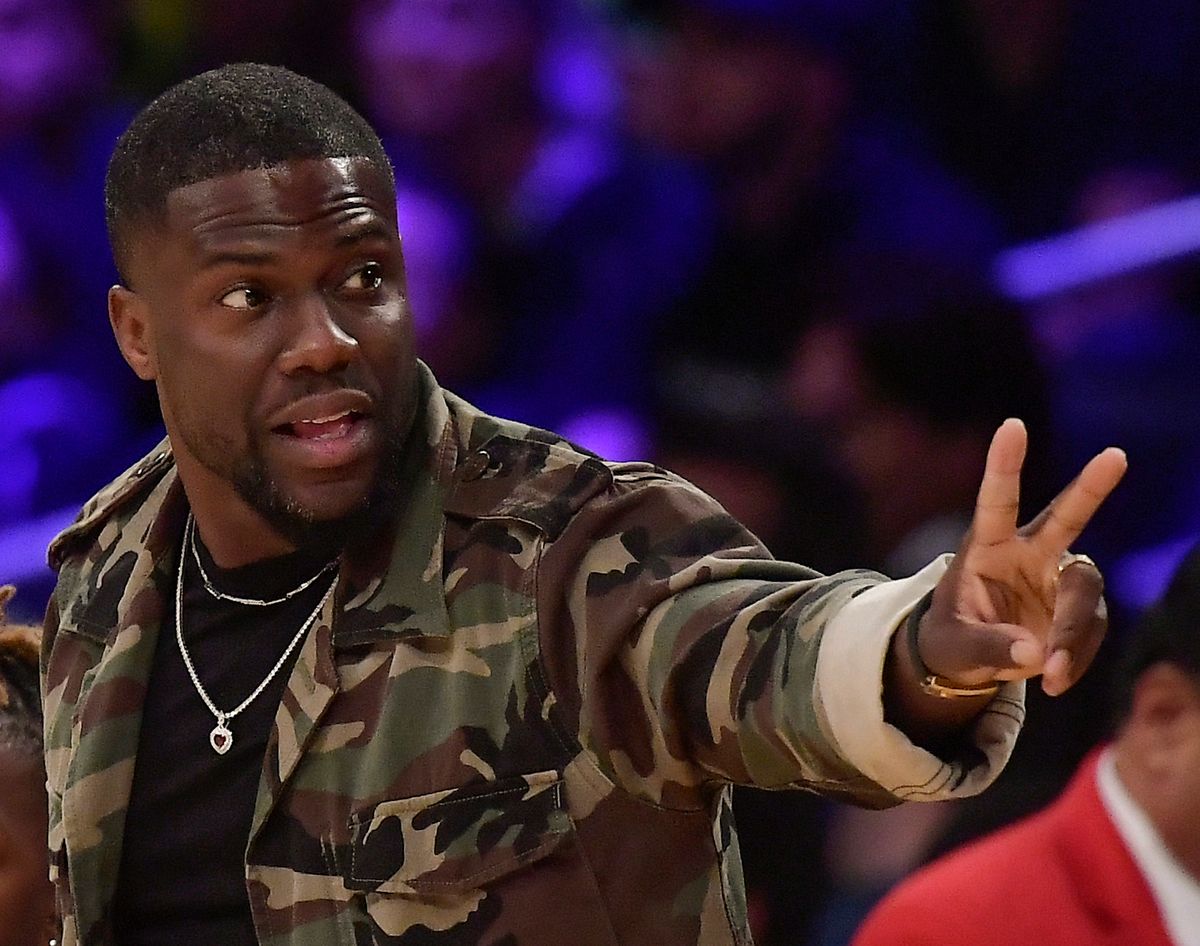 Commentary: Netflix tried to recreate magic of Tom Brady's roast; it didn't quite work