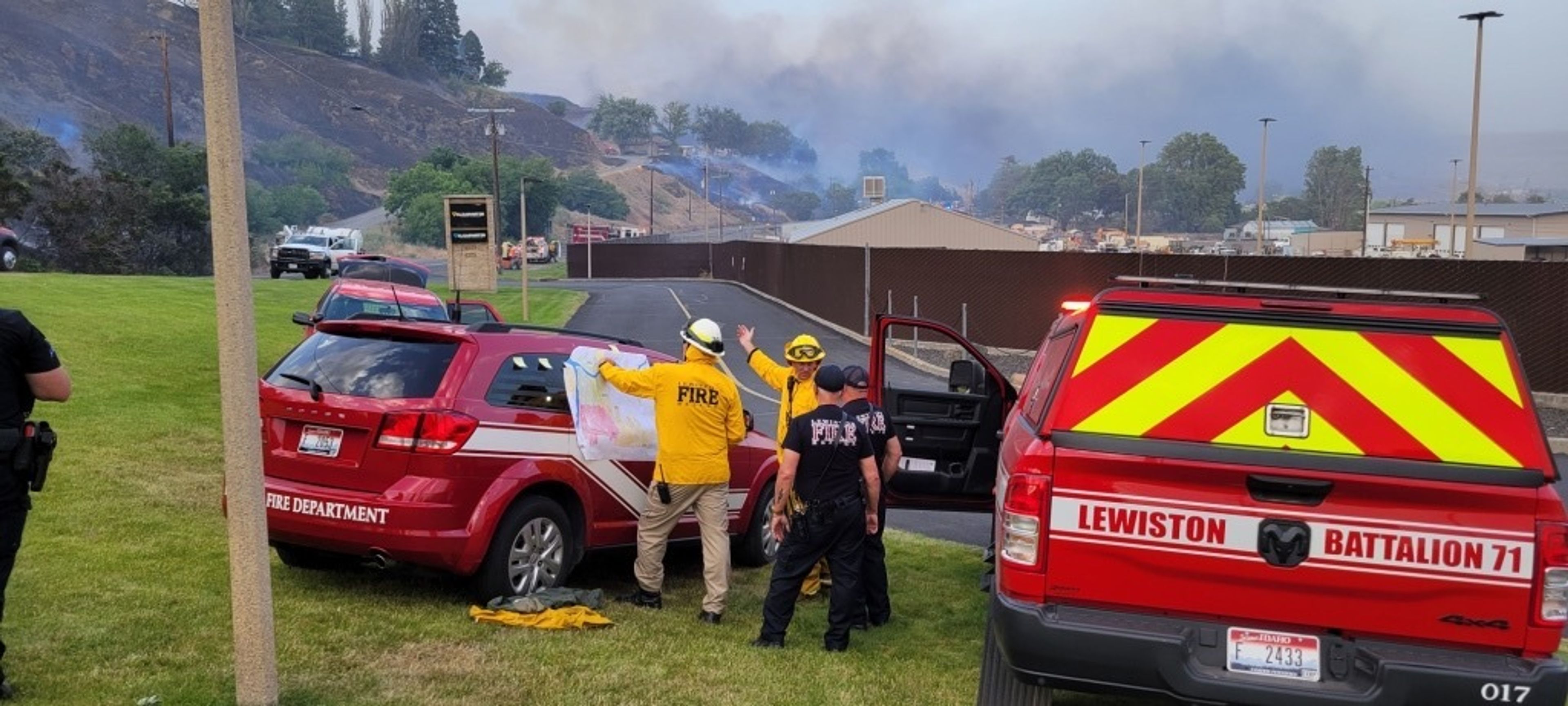Grass fire threatening homes near Hatwai Road in North Lewiston - home hero image