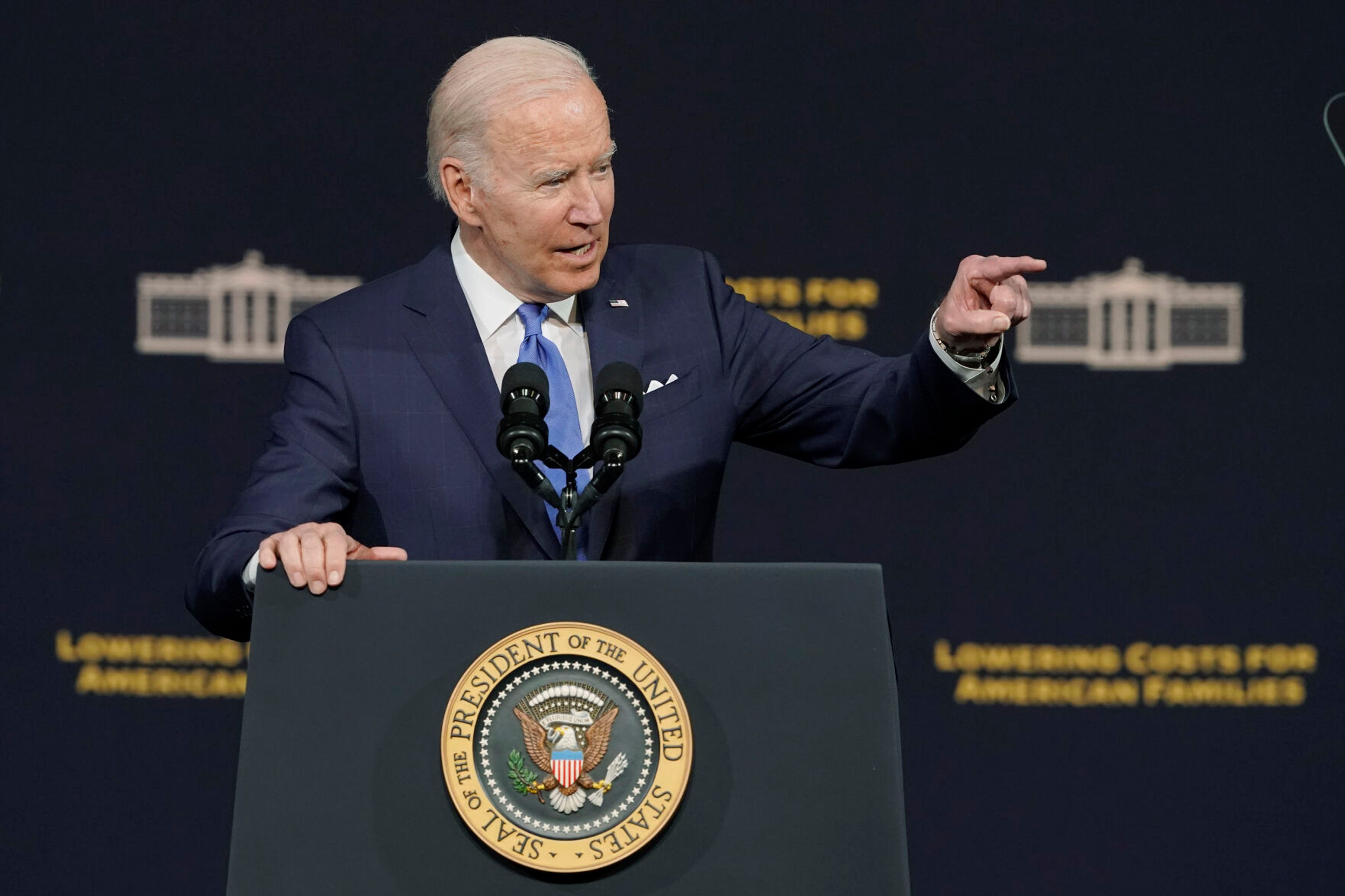 Biden signs order on old-growth forests