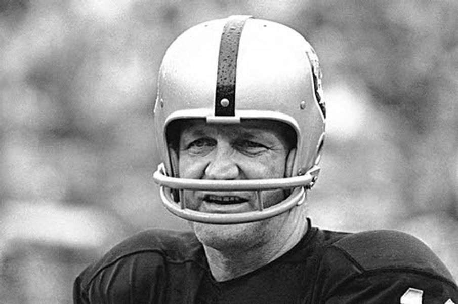 Hall of Famer Blanda dies