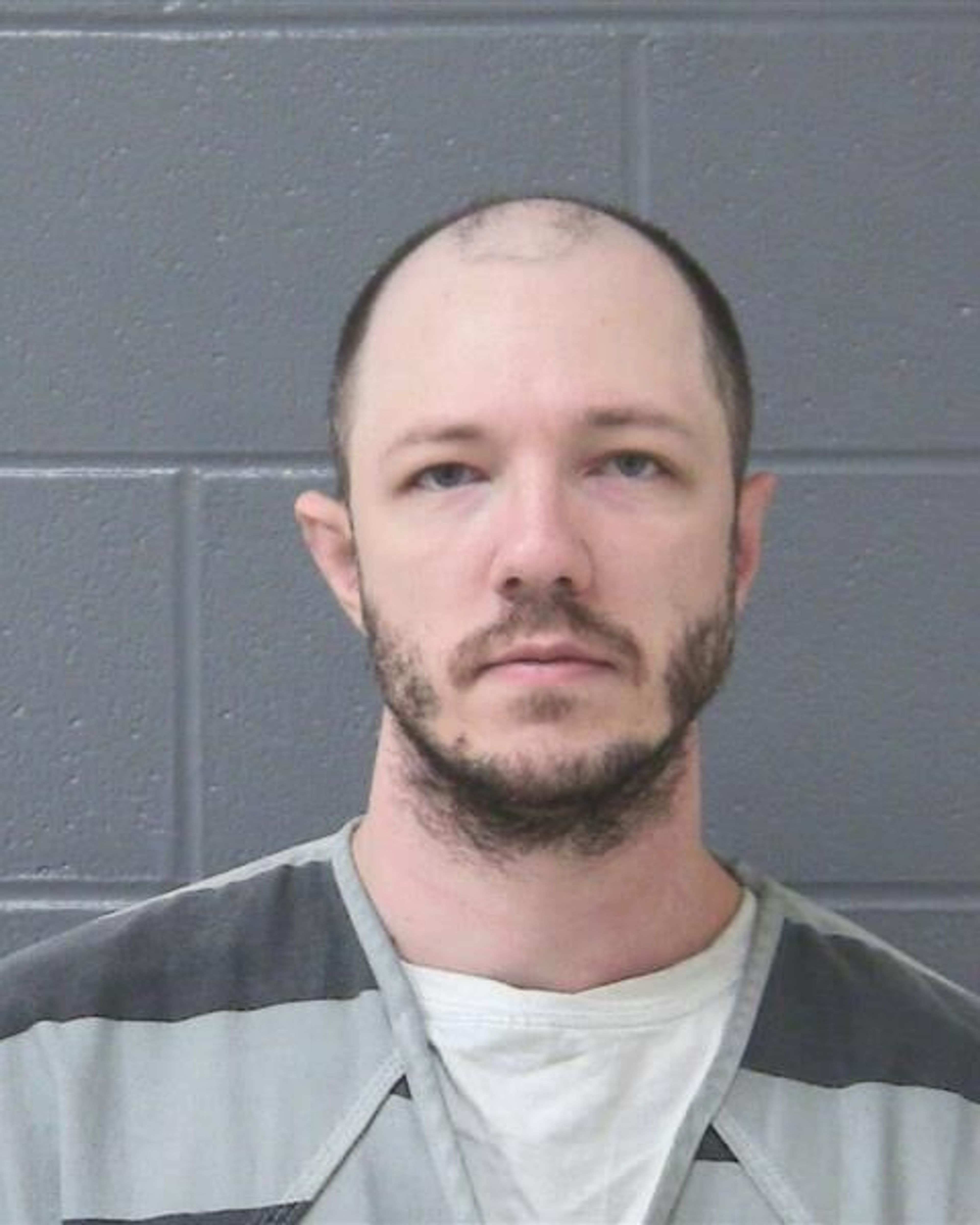 Lewiston man charged with 10 felonies for allegedly contacting minor online