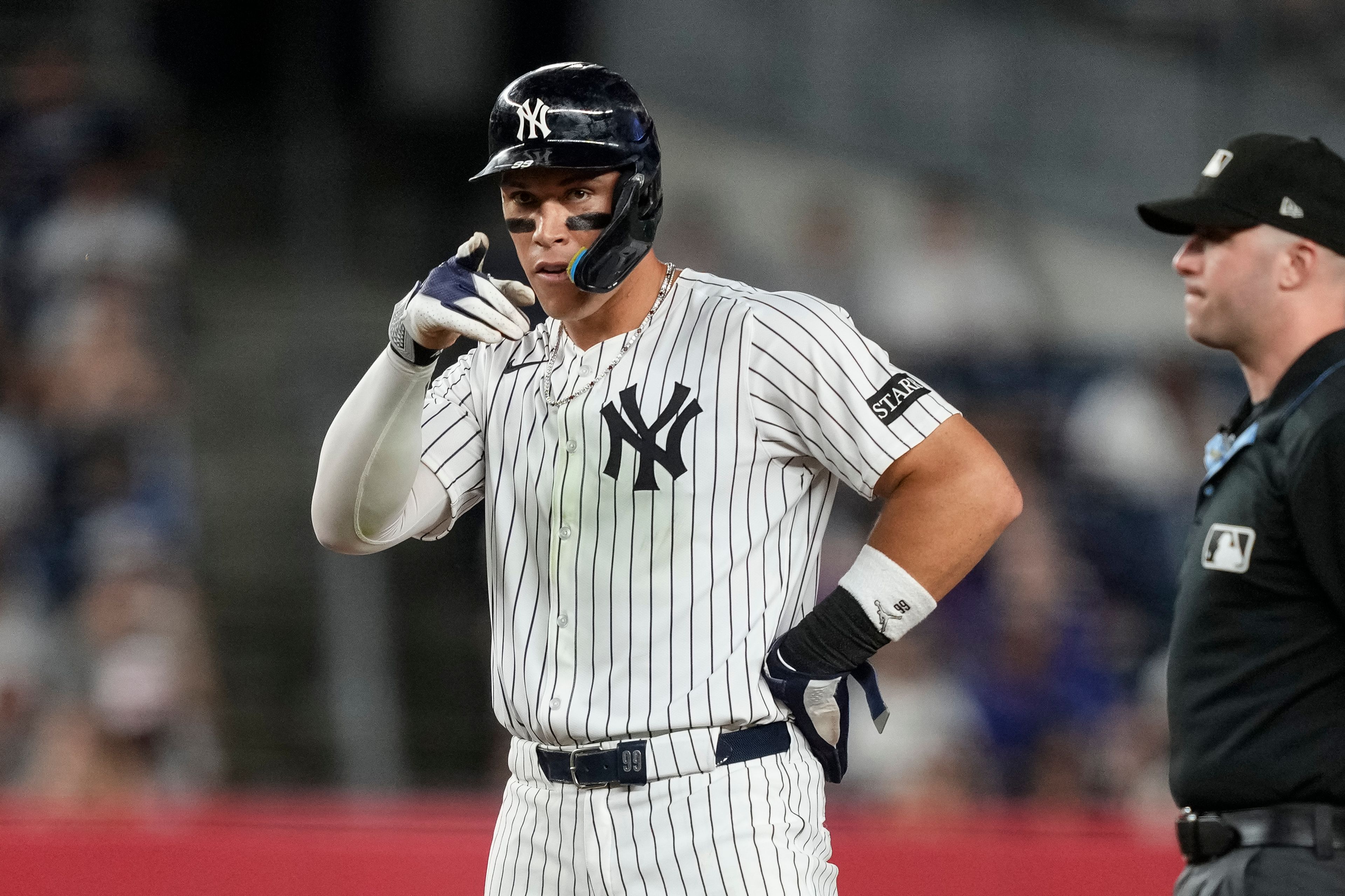 In battle between MLB’s home run leaders, Judge’s Yankees blast Raleigh’s Mariners