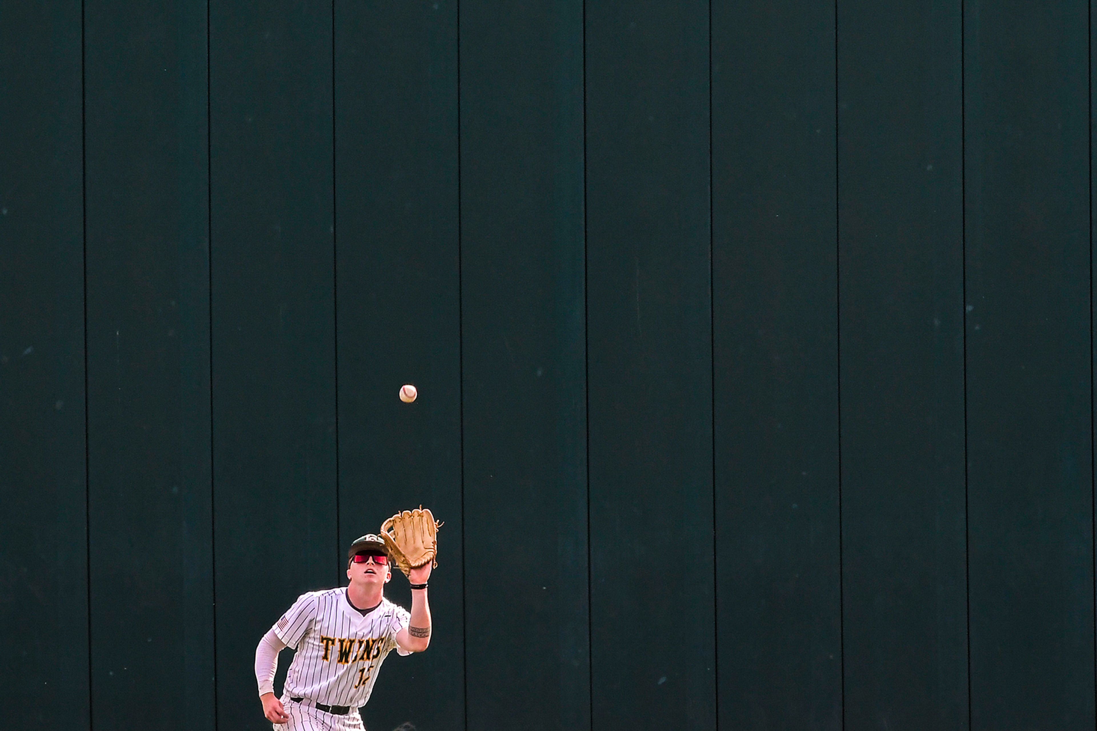 AREA ROUNDUP: Twins fall short in Dwight Church Tournament