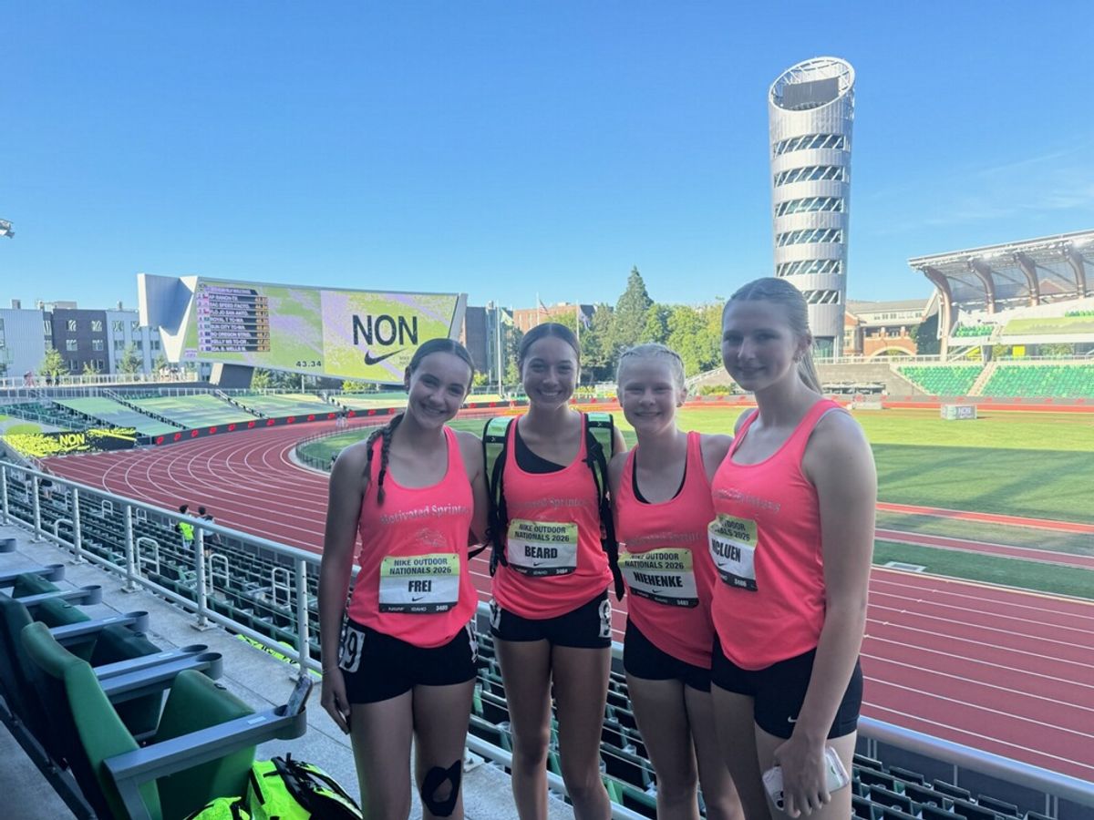 Moscow girls relay makes top 10 at middle school Nike Nationals