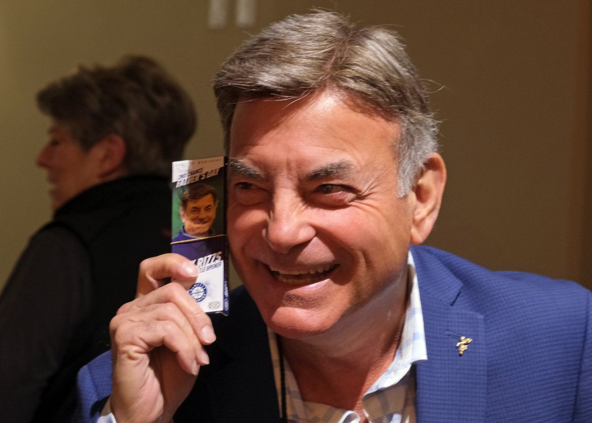 Mcr Rizz Mariners broadcaster Rick Rizzs reflects on his career as he embarks o...
