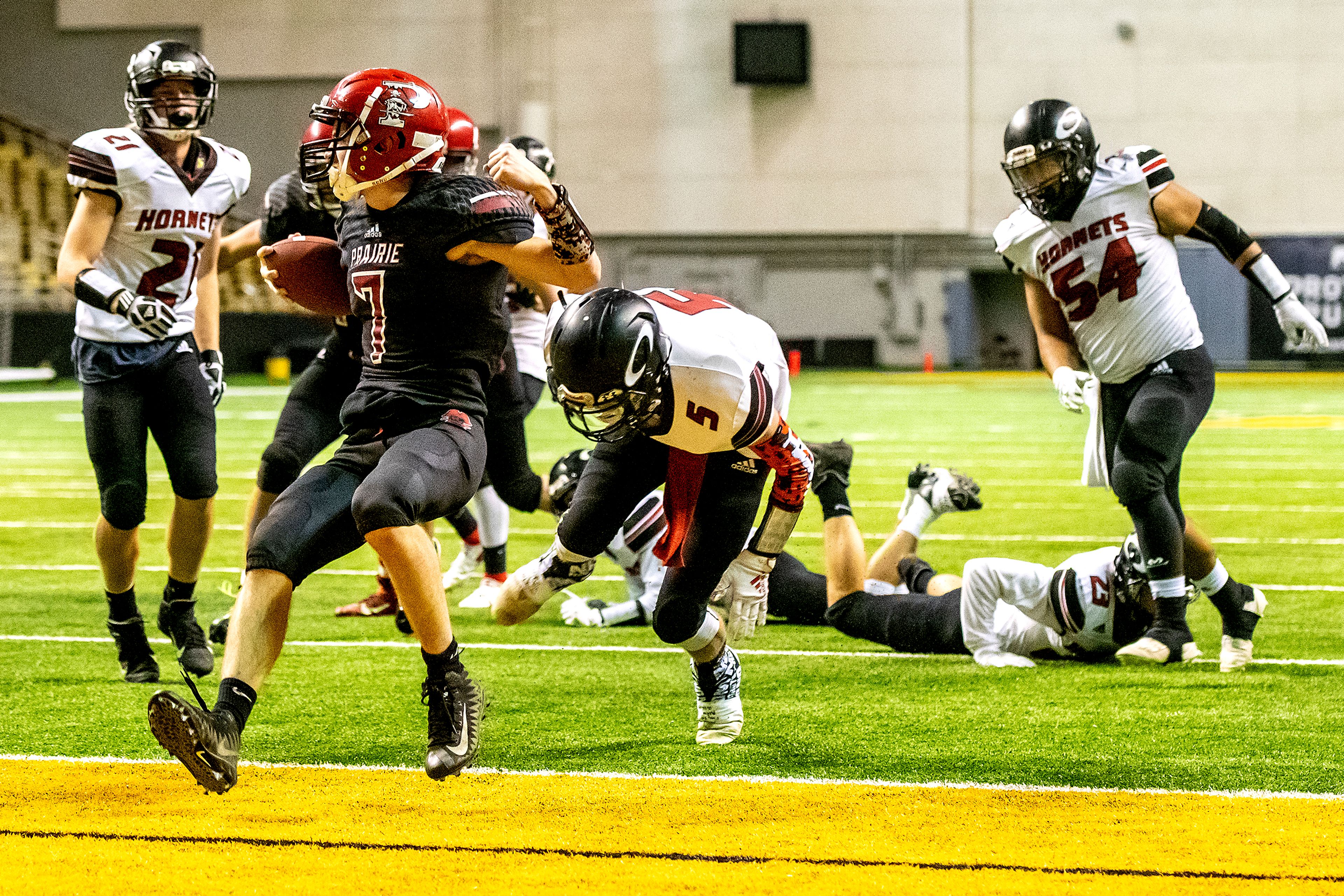 Prairie’s Cole Schlader comes into the end zone for a touch down in the first quarter against Oakley. The Prairie Pirates lost to the Oakley Hornets 42-40 in the Class 1A Division O state semifinal football game at the Kibbie Dome in Moscow on Friday.