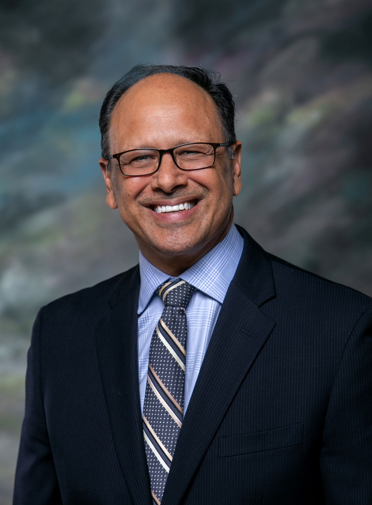 Chavez plans to retire as Valley Vision CEO