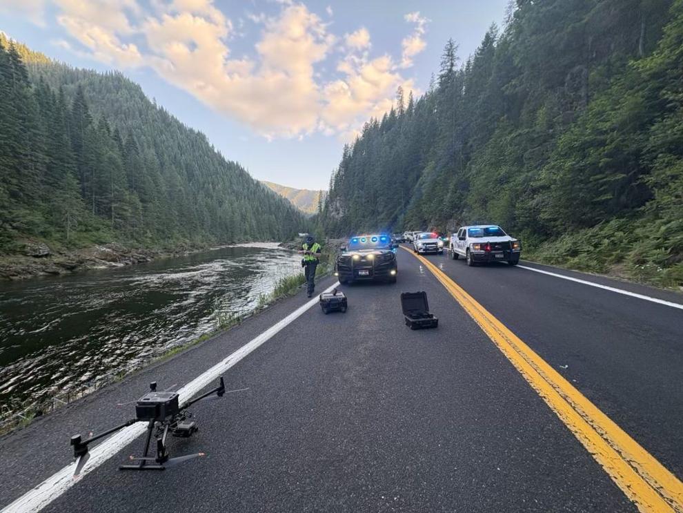 Crash victims included 2 police officers