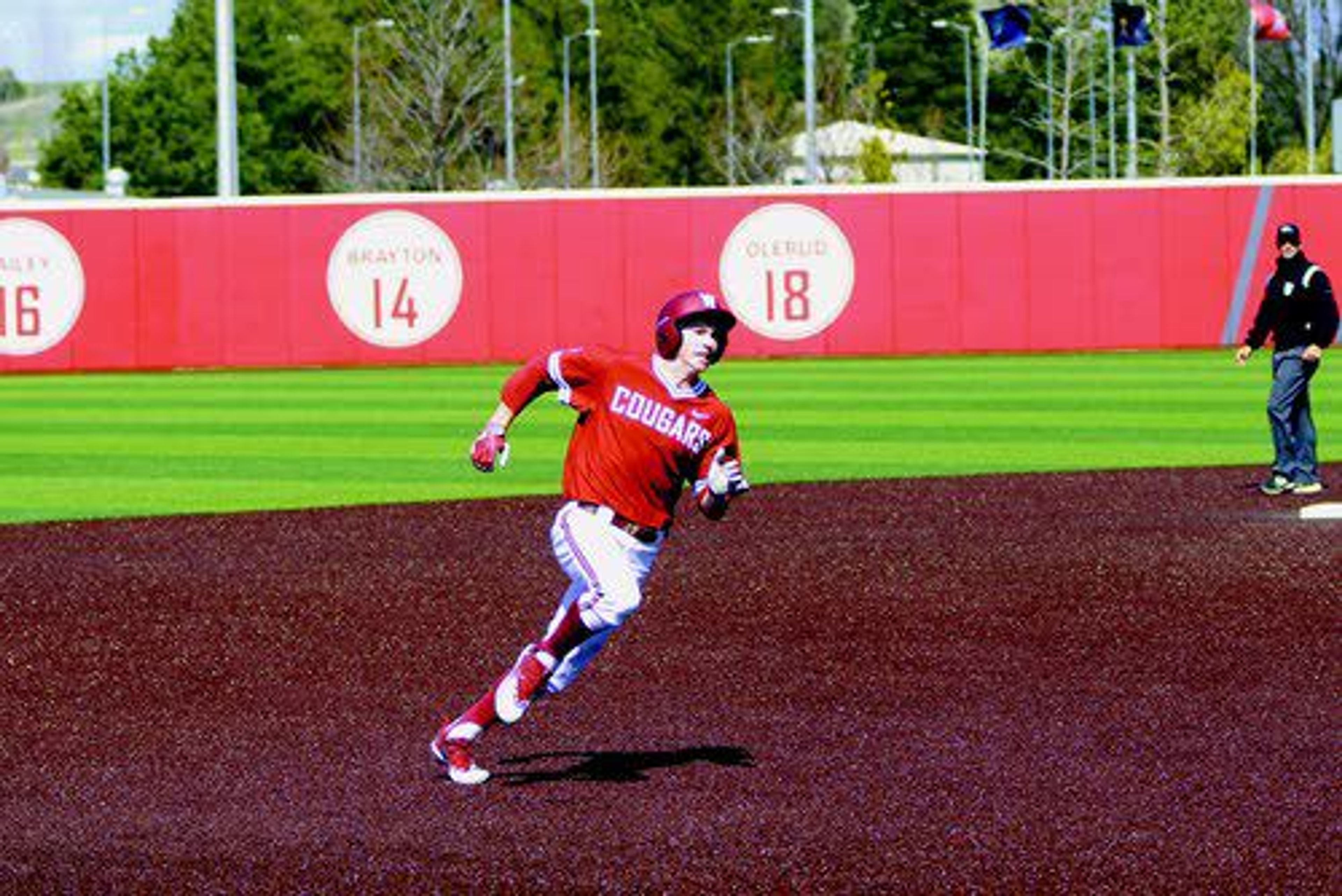 Inside job for Cougs, Sinatro