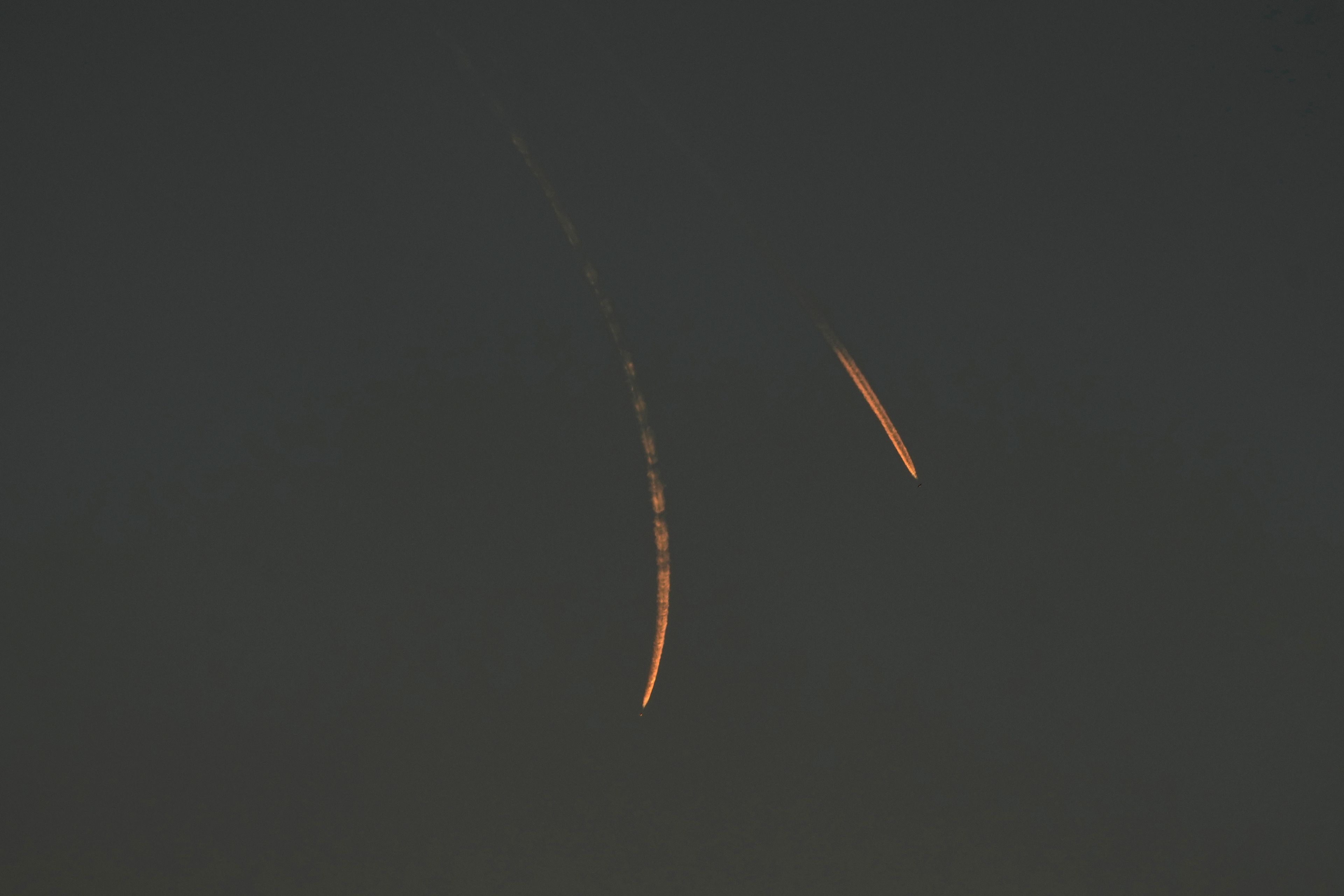 Israeli warplanes fly over Dahiyeh, in Beirut, Lebanon, Tuesday, Nov. 26, 2024. (AP Photo/Bilal Hussein)