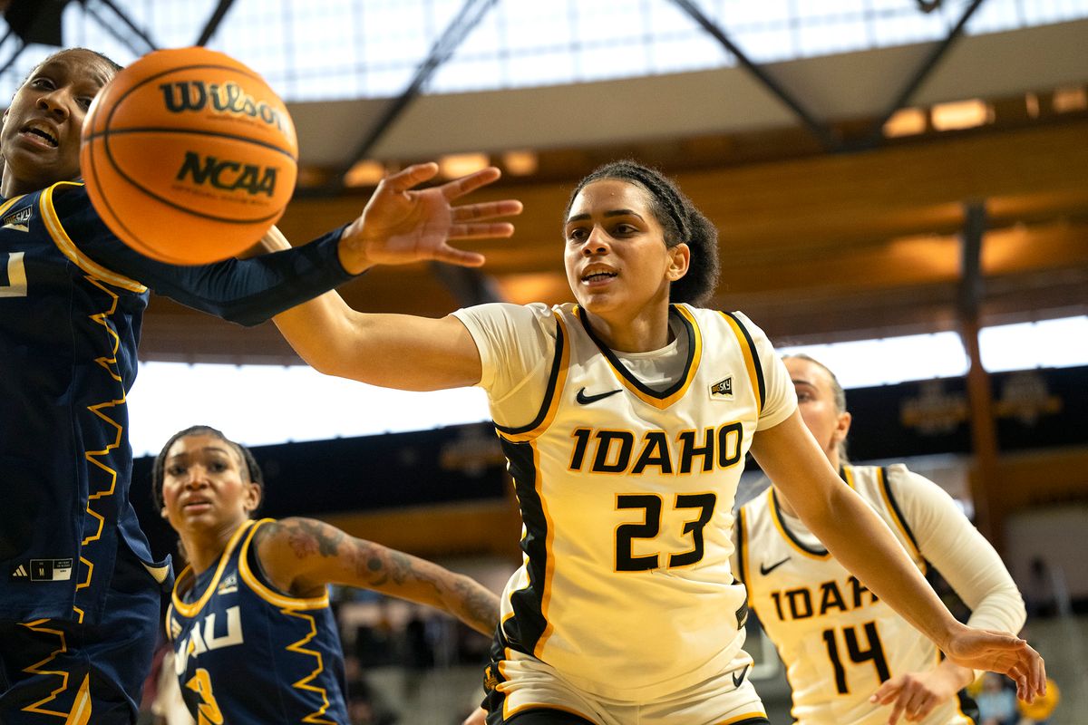 College Hoops Notebook: Idaho women to face first-place Montana State in Moscow this week