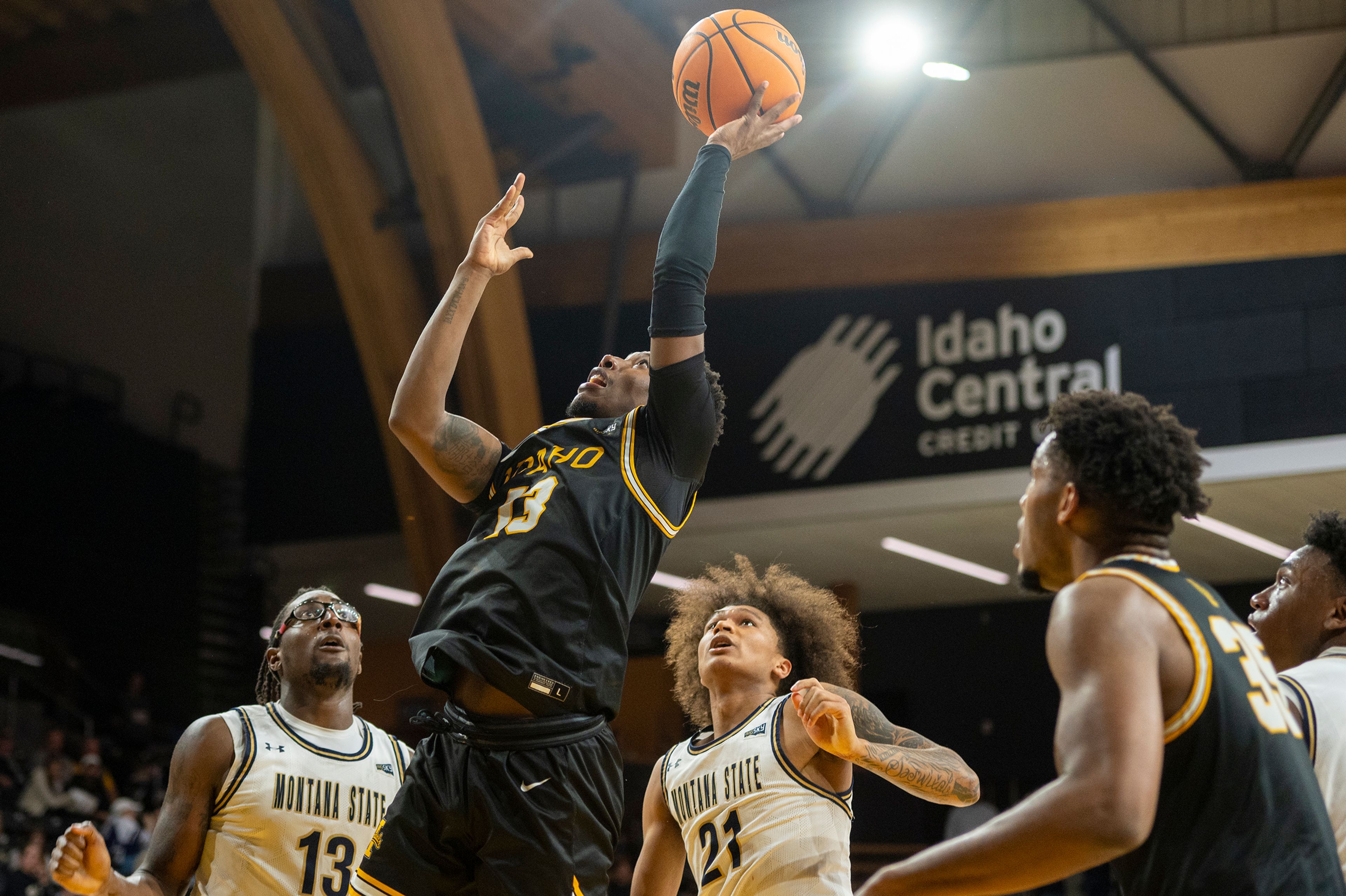 Idaho guard Divant'e Moffitt takes an uncontested layup during the second half of Monday’s Big Sky Conference game against Montana State at Idaho Central Credit Union Arena.