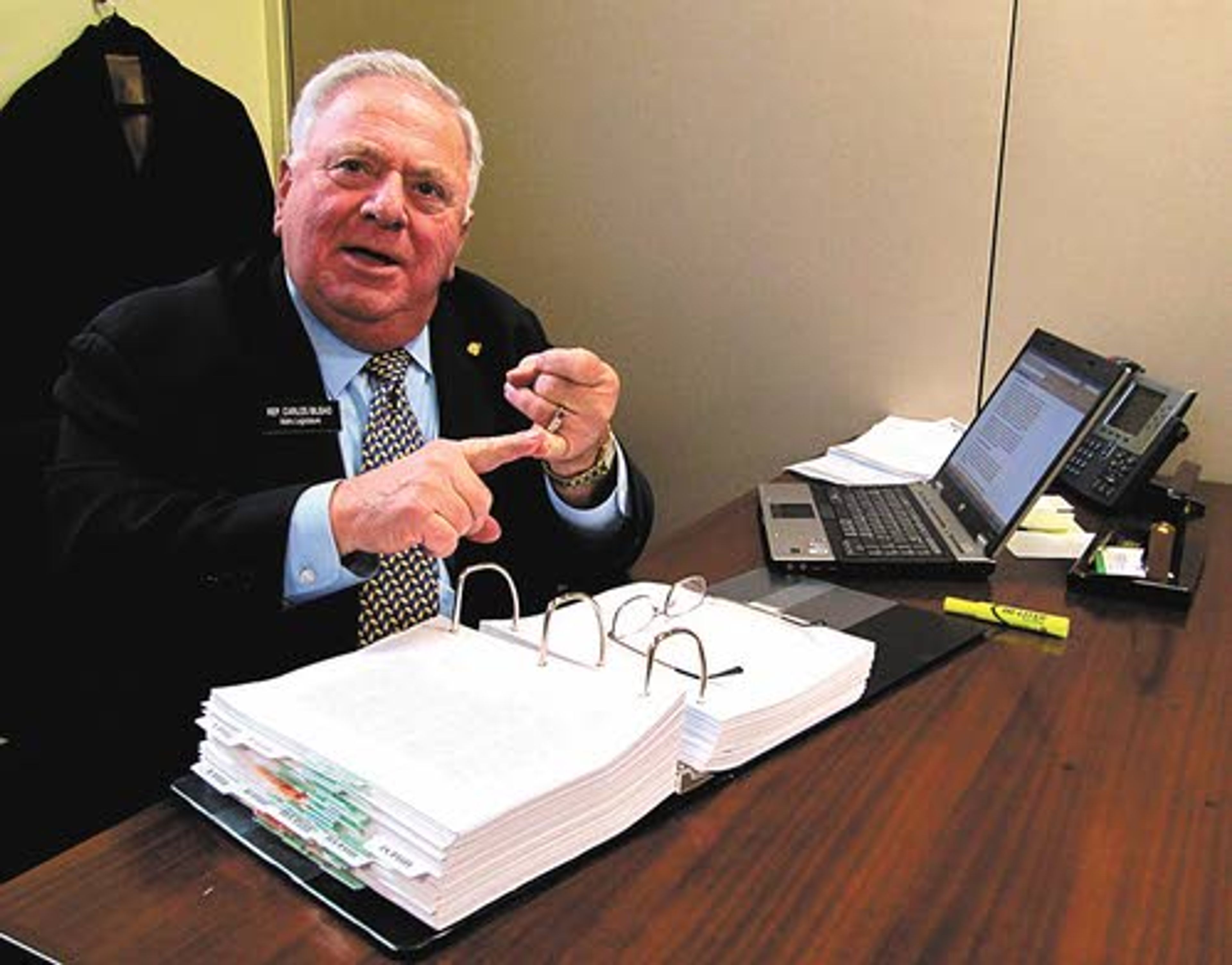 States move to dodge birth control requirement