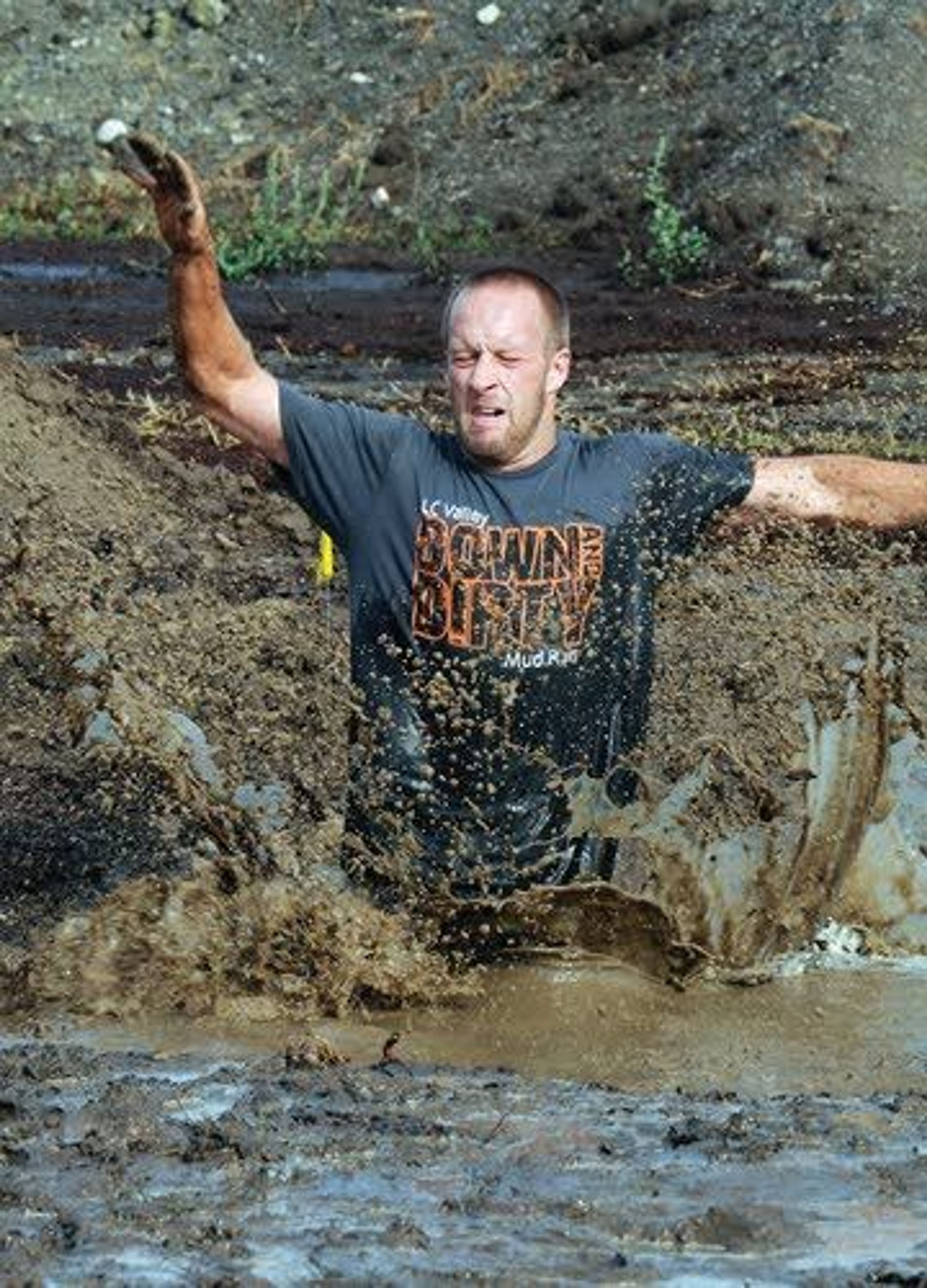 LC Valley Down and Dirty Mud Run 2014