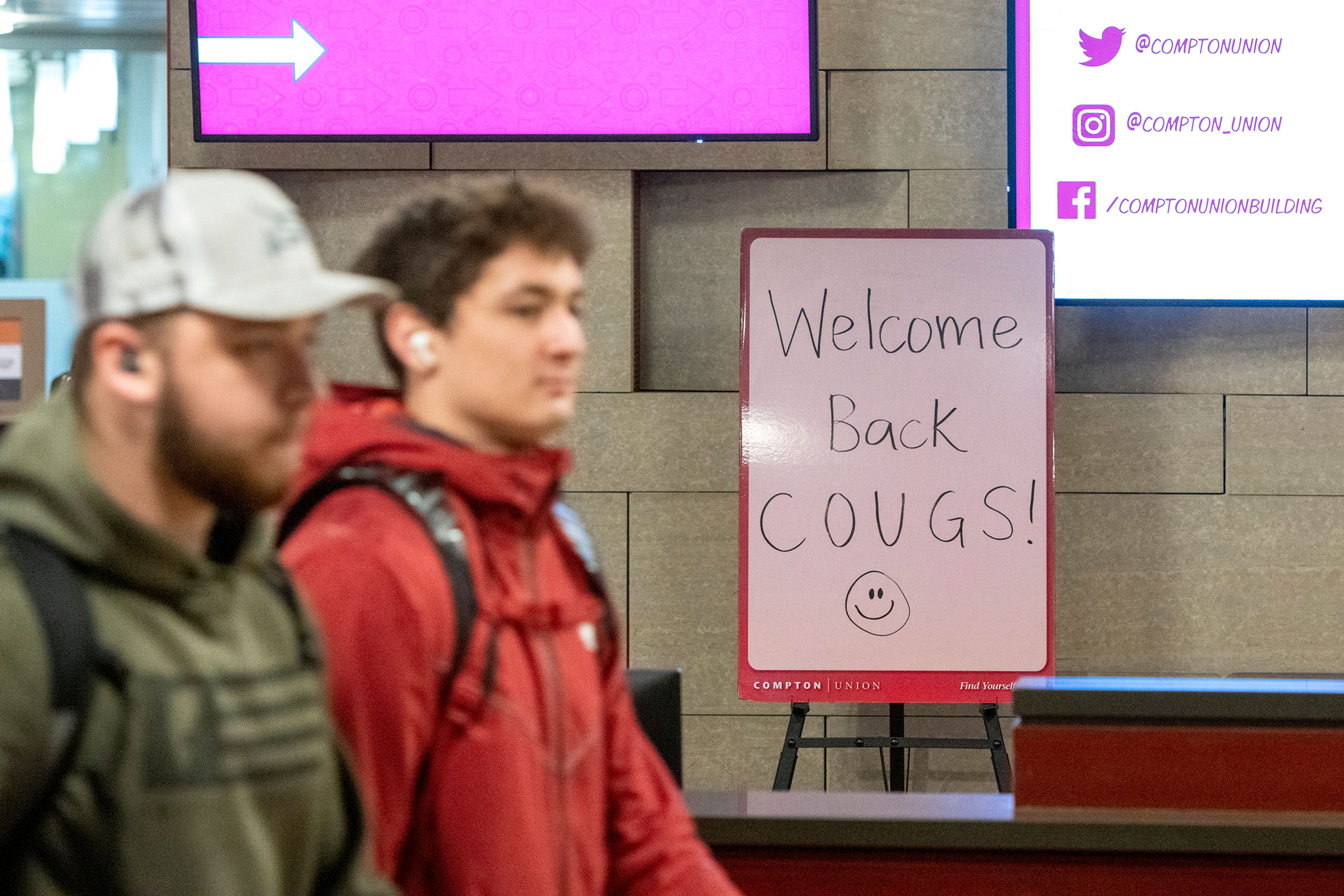 A sign welcomes students back on the first day of spring semester at the Washington State University’s campus in Pullman on Monday.