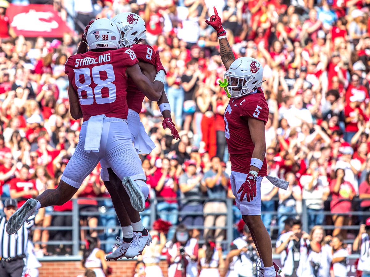 Tuesday Morning Quarterback: ‘Coug Raiding’ the opponents’ q...