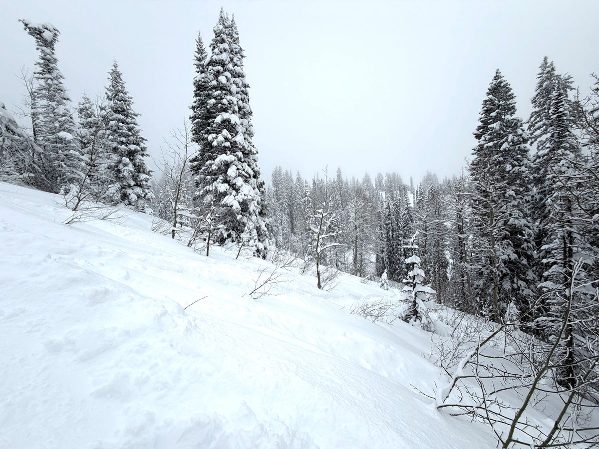 Mountain snow continues to lag far behind average