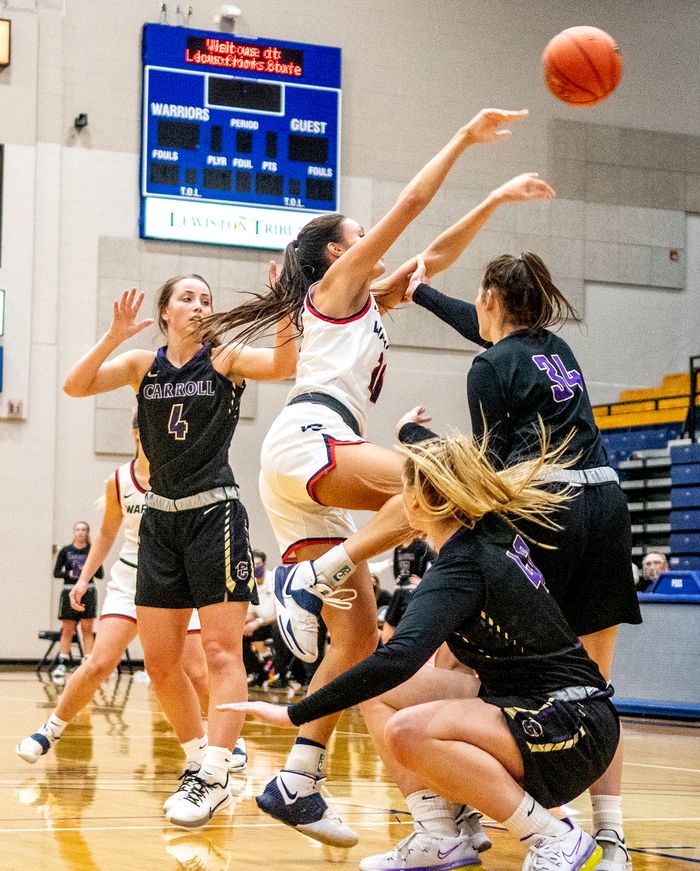 LewisClark State women show progress in loss