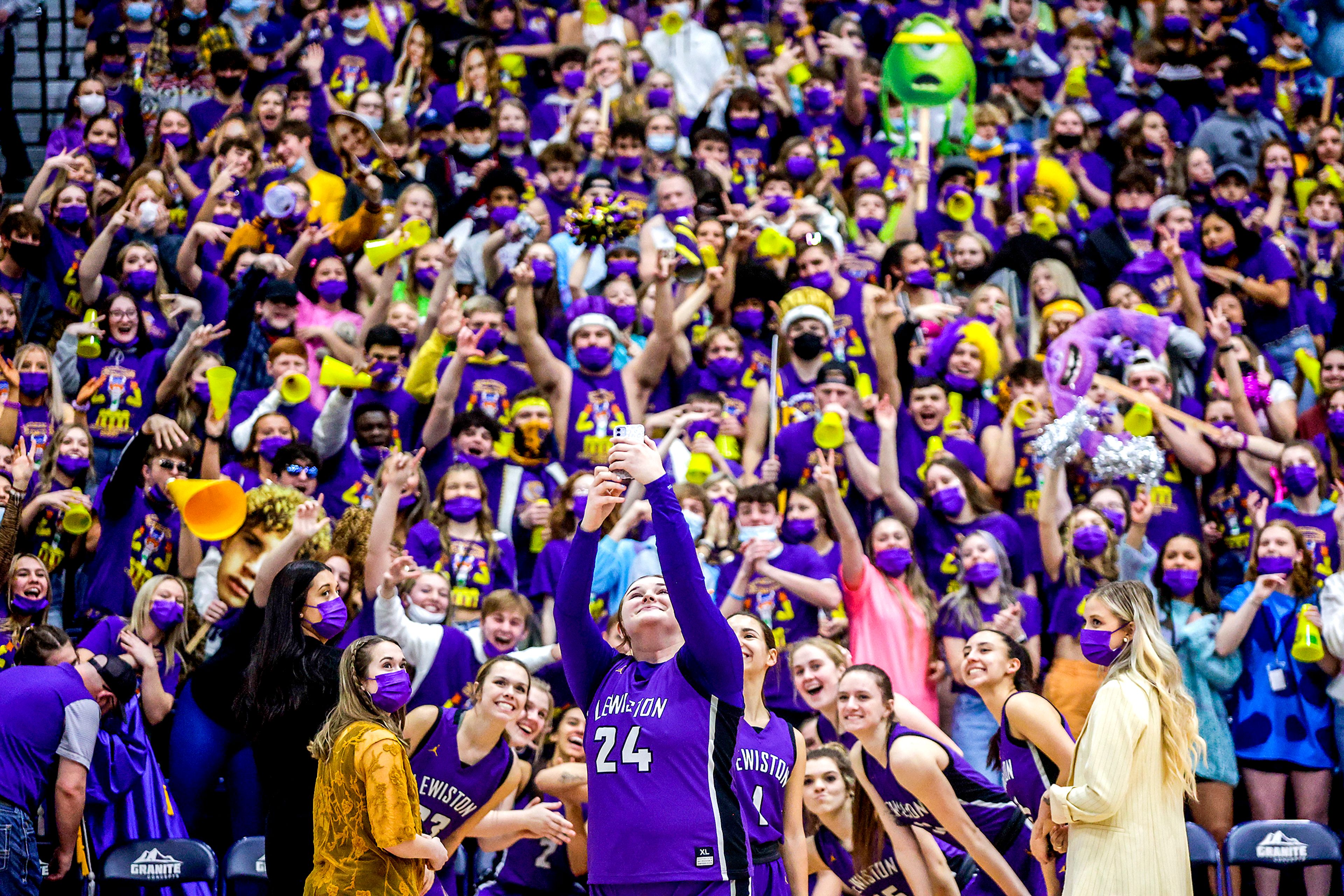 Golden Throne basketball returns today for Bengals, Bantams