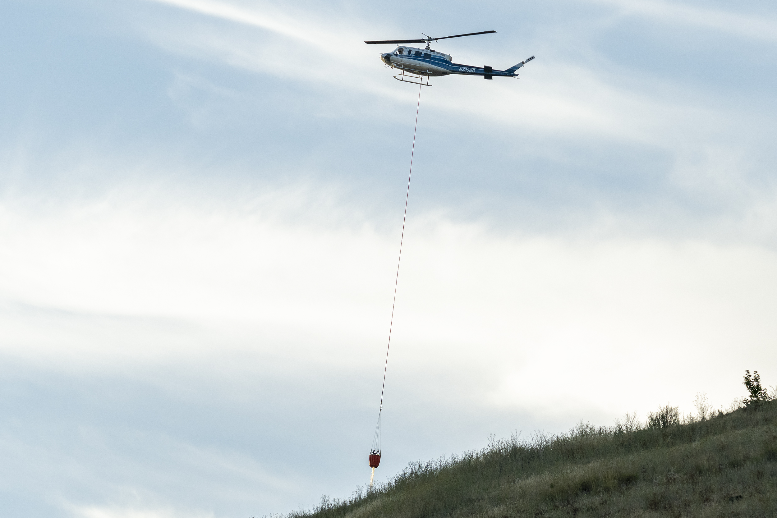Wildfire in Lenore area burns an estimated 75 acres Friday