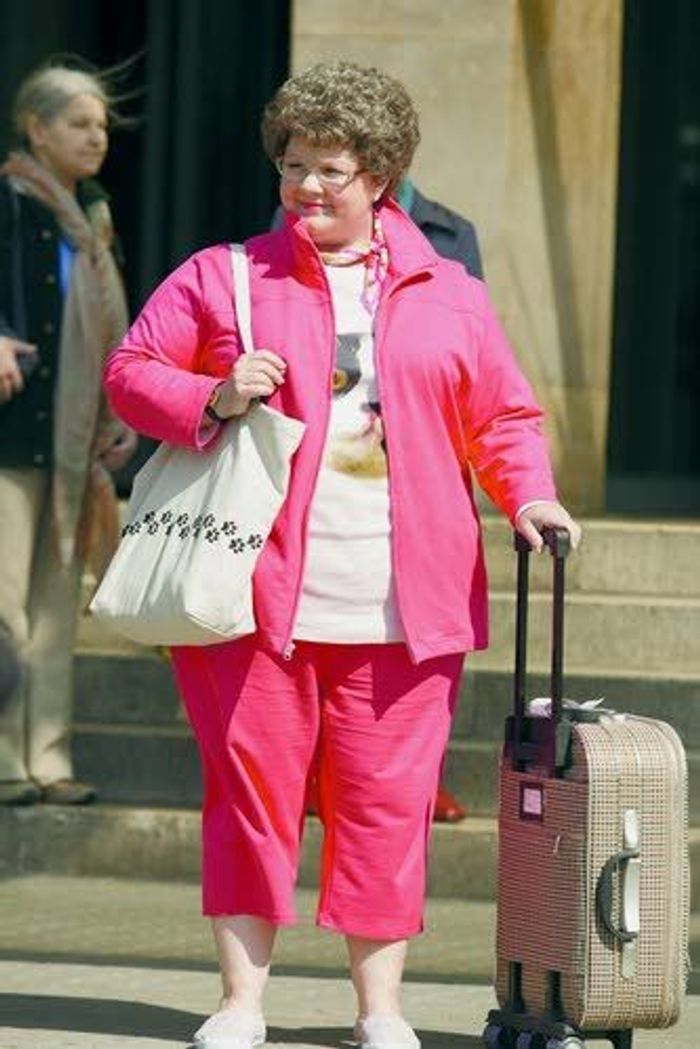 Movie Review: Melissa McCarthy delivers in 'Spy'