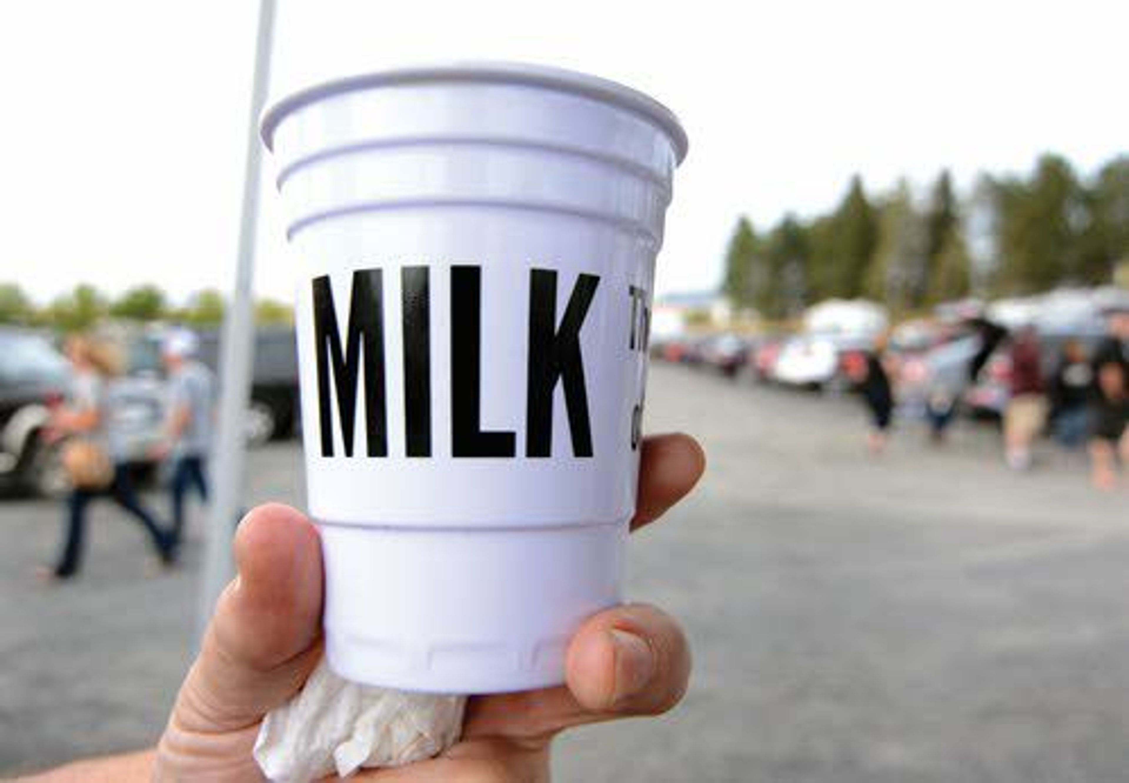 With the ban on outside alcohol in effect, tailgaters ditched the usual beer cans for plastic cups full of their favorite pregame beverage.