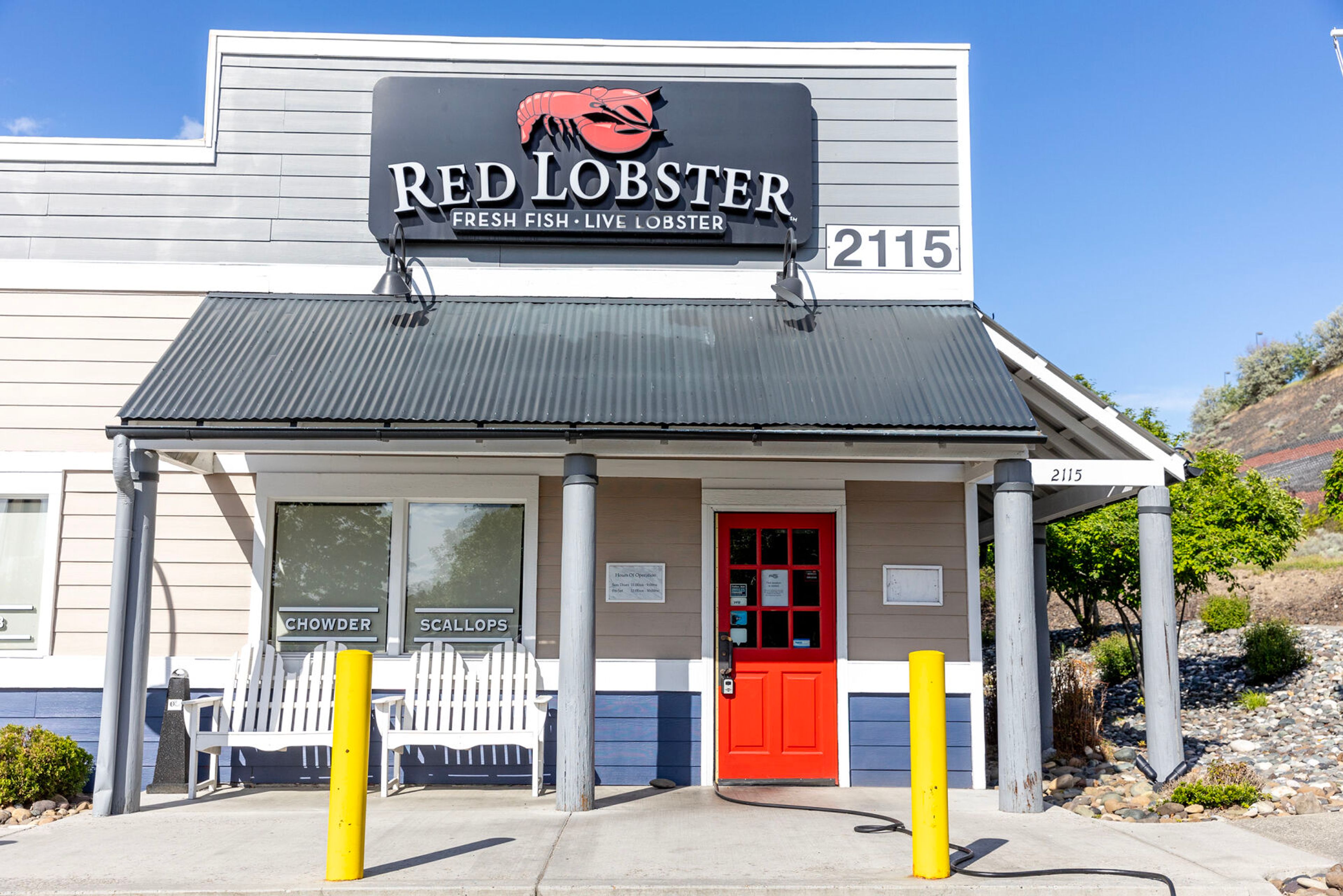 Lewiston’s Red Lobster temporarily closed