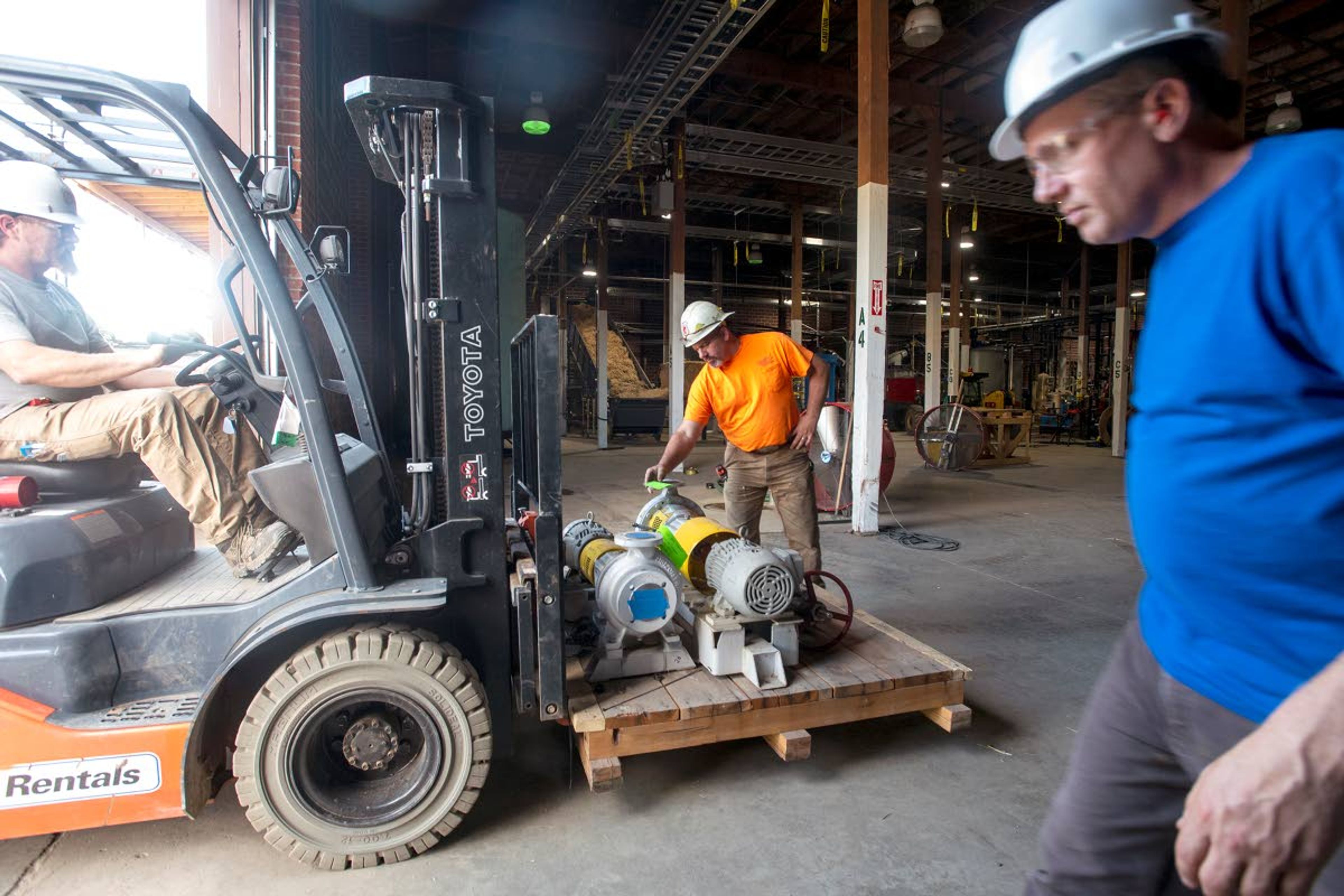 Workers continue to build the Columbia Pulp pilot plant at the Port of Garfield County in Pomeroy. At 18,000 square-feet, the plant in Pomeroy is just a fraction of the size of the full-size 449-acre site under construction near Lyons Ferry Bridge in Columbia County.