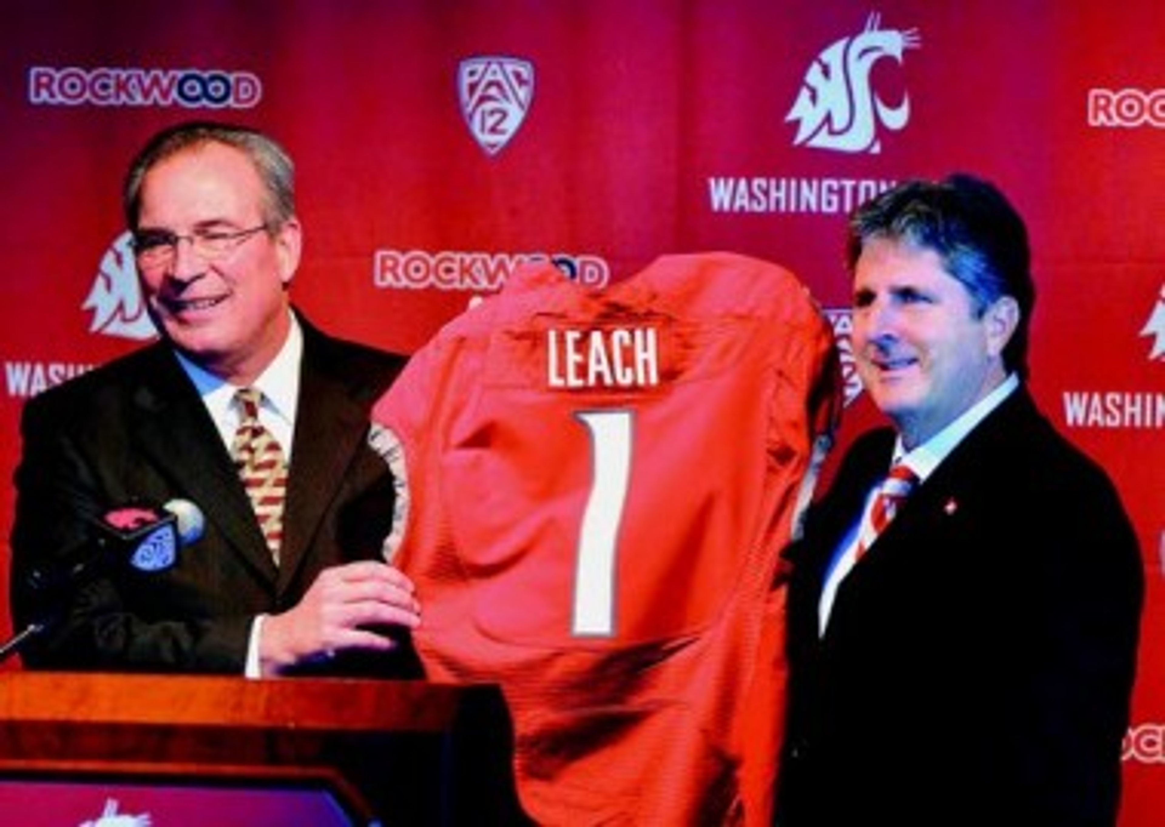 FROM THE ARCHIVES: Honeymoon begins for Leach at WSU