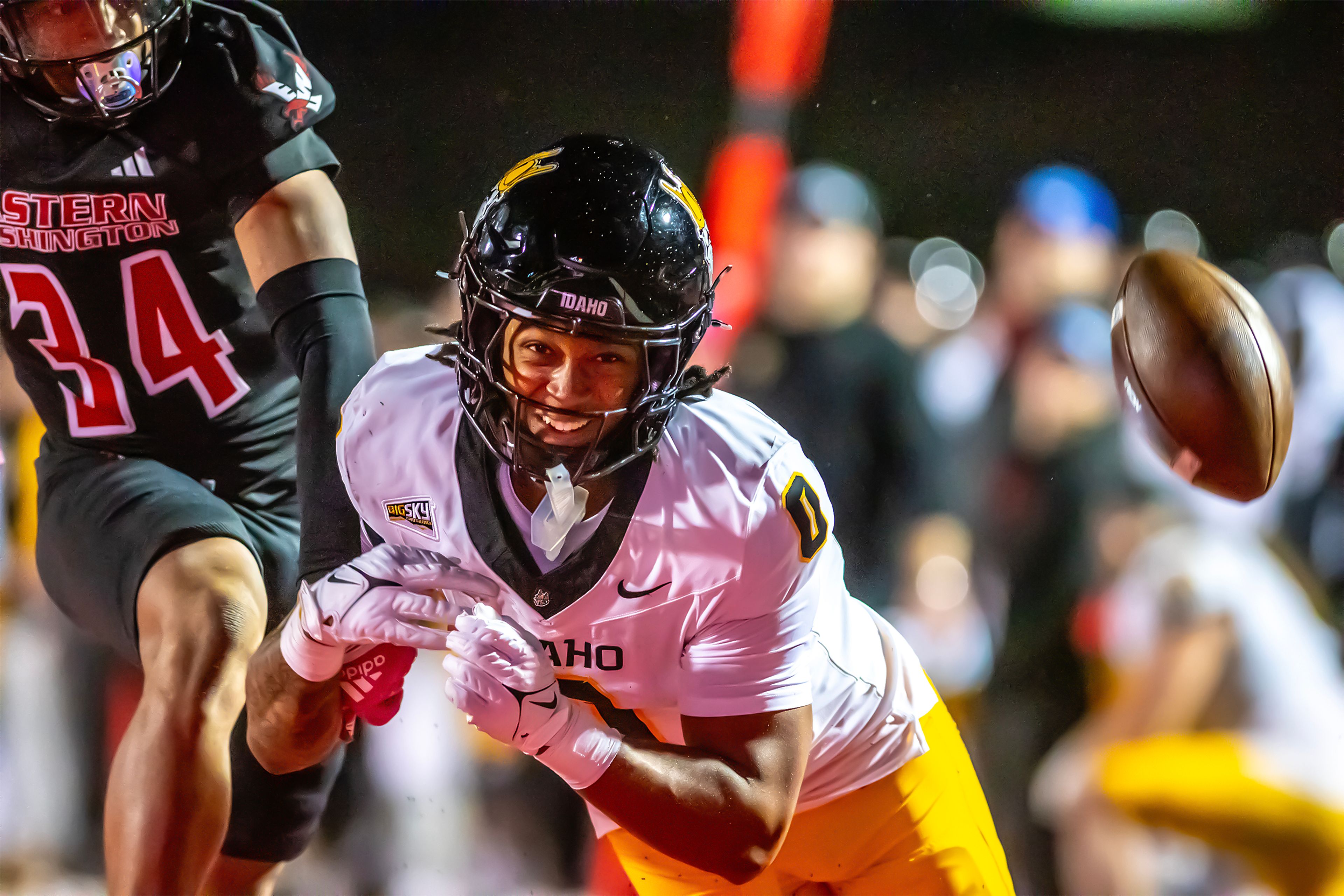 Vandals can’t keep pace with fiery Eagles, drop fourth straight game