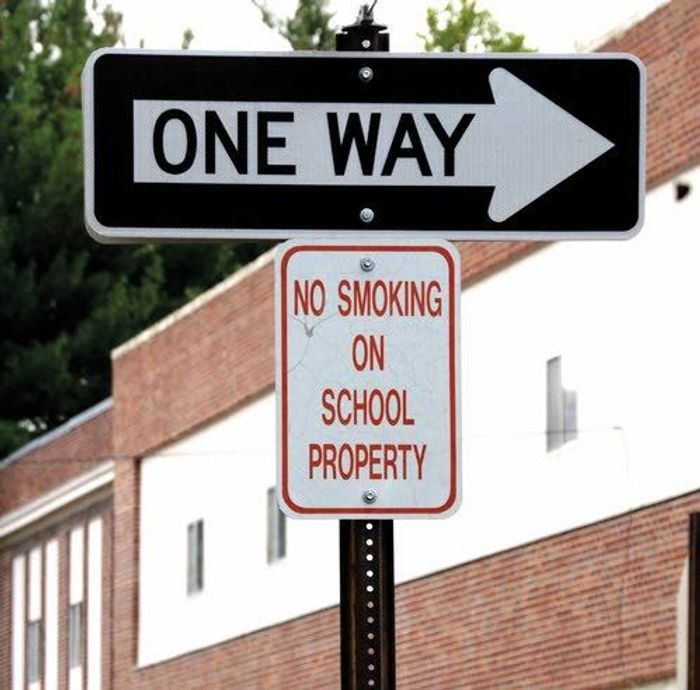 School officials treat ecigarettes like the real ones