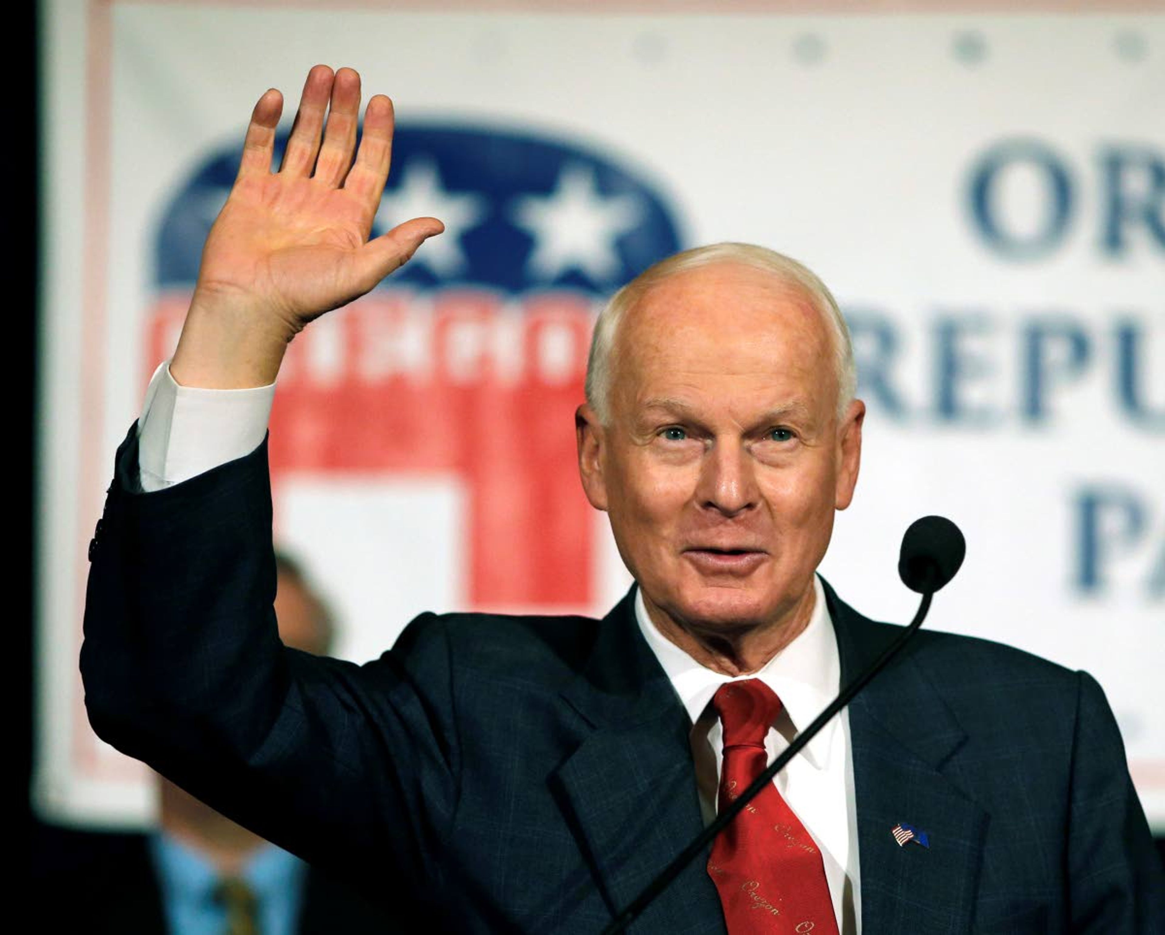 Dennis Richardson, then Oregon Republican secretary of state candidate, waves to the crowd Nov. 8, 2016, during an election night event at the Salem Convention Center in Salem, Ore. Richardson has announced the “first of its kind pilot program” for Oregon to use Facebook to contact inactive voters to remind them to update their registration.